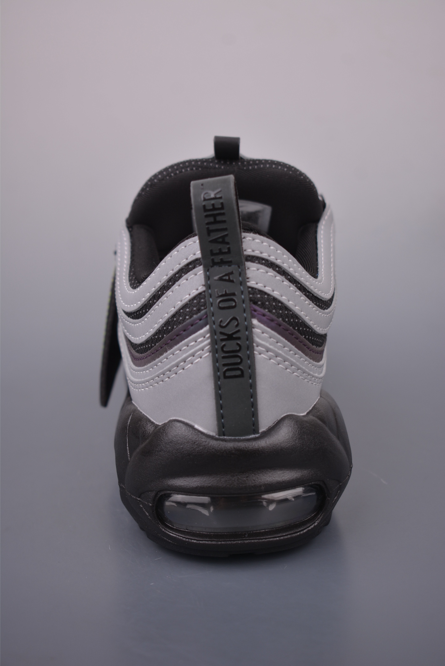 Nike Air Max 97: Iconic Style, Comfortable Air Cushioning, Versatile Sneakers 4 i1756679924244 6732 0 3