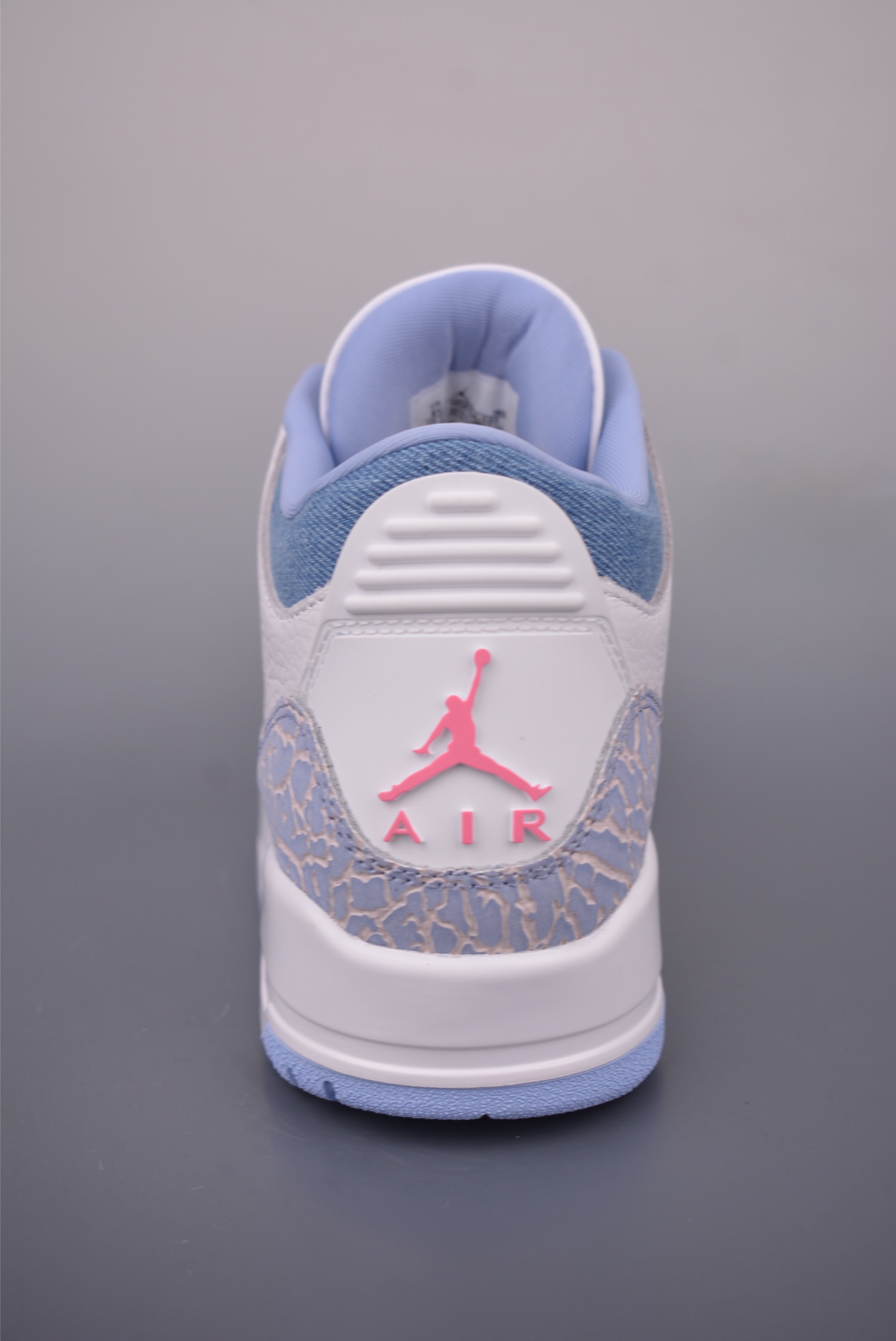 Air Jordan 3 Retro: Premium Comfort and Iconic Style for Everyday Wear 5 i1756680300758 5758 0 3