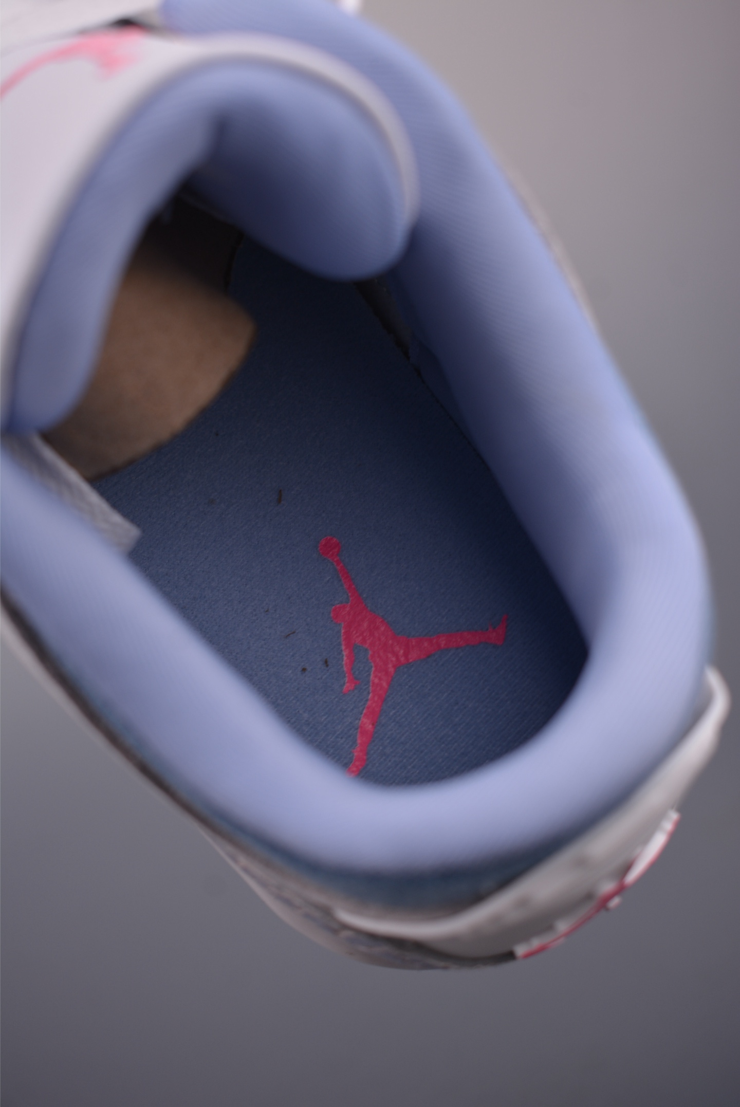 Air Jordan 3 Retro: Premium Comfort and Iconic Style for Everyday Wear 10 i1756680300795 6821 0 8
