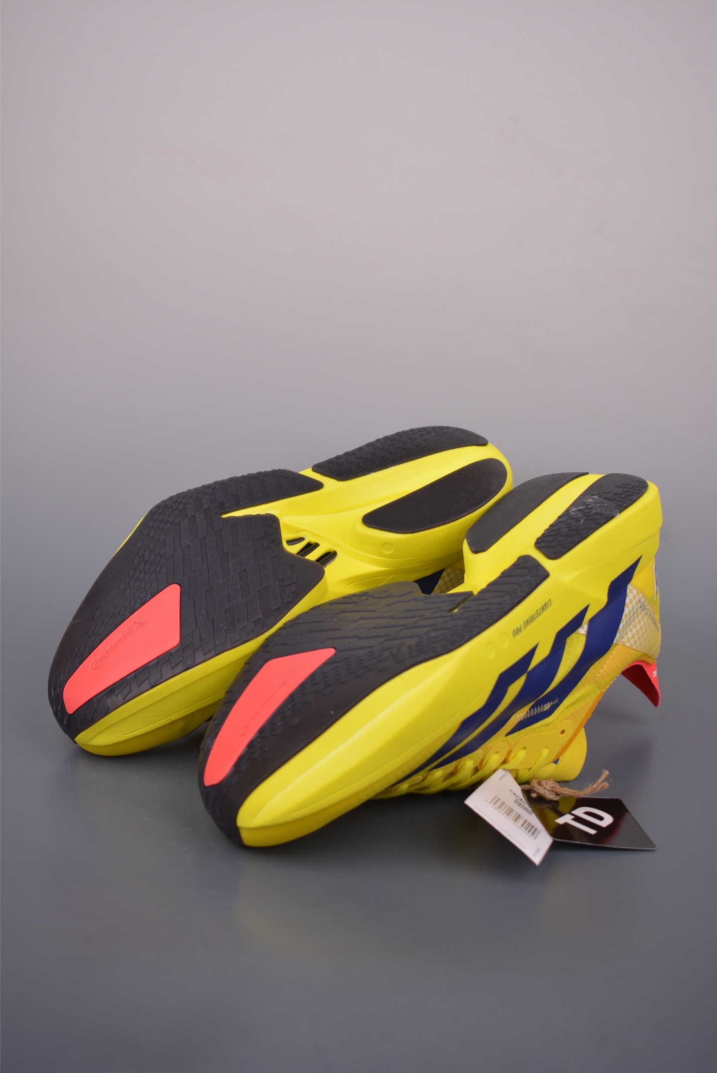 Adidas Adizero Pro Evo 4: Lightweight, Breathable, and Cushioned Running Shoes 4 i1756680343002 2268 0 2