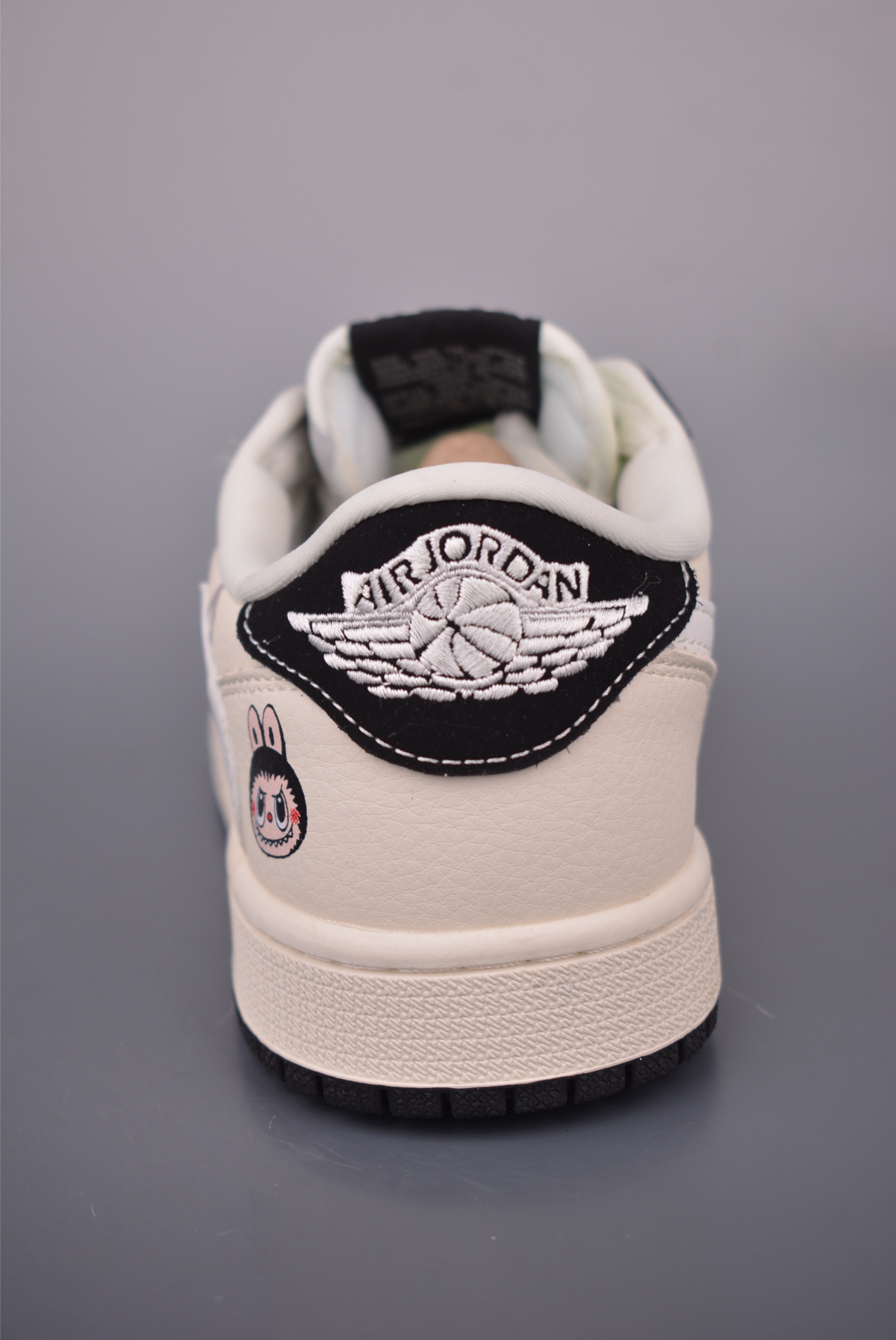 Fragment Travis Scott Labubu Air Jordan 1 Low Black Toe Sneakers 4 i1756680681096 8169 0 3