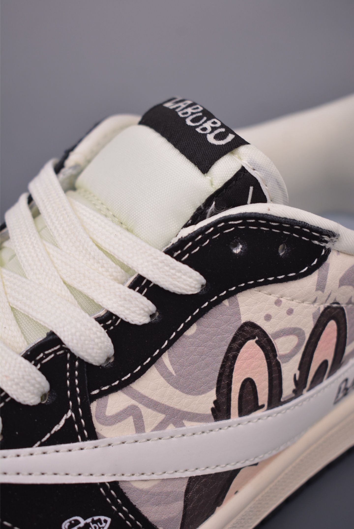 Fragment Travis Scott Labubu Air Jordan 1 Low Black Toe Sneakers 7 i1756680684924 3241 0 6