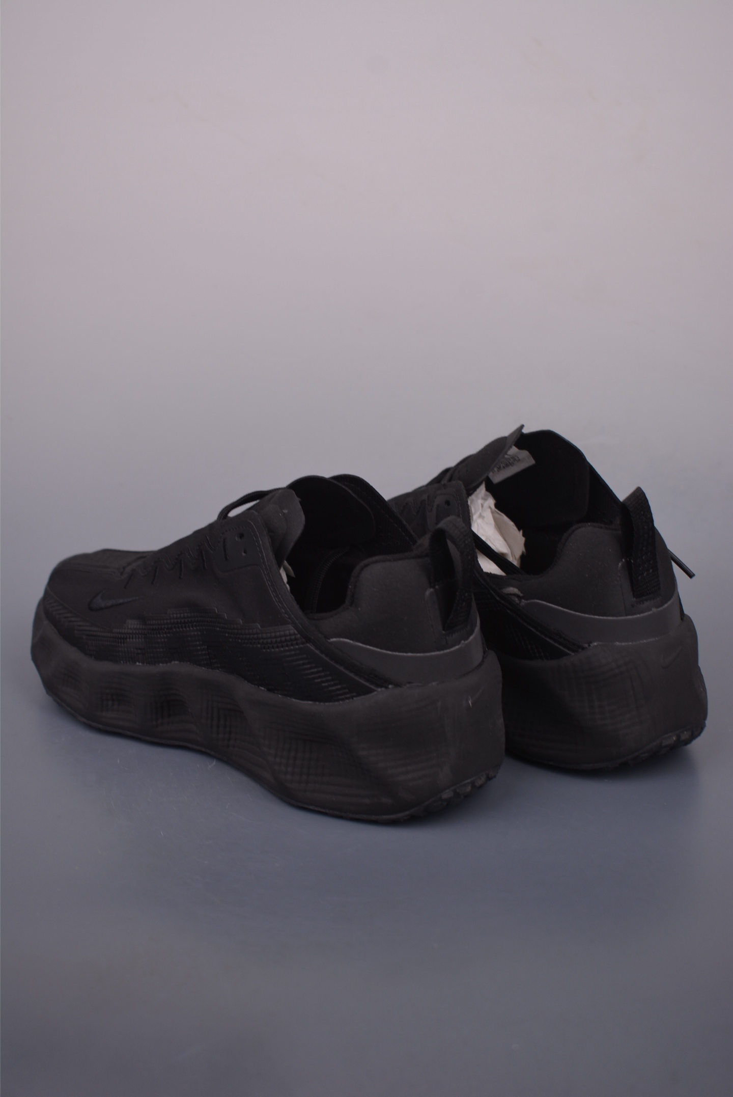 Nike Ava Rover HS: Retro-Style Low-Top Sneakers with ReactX Foam - Ultimate Comfort 2 i1756680963989 4126 0 1