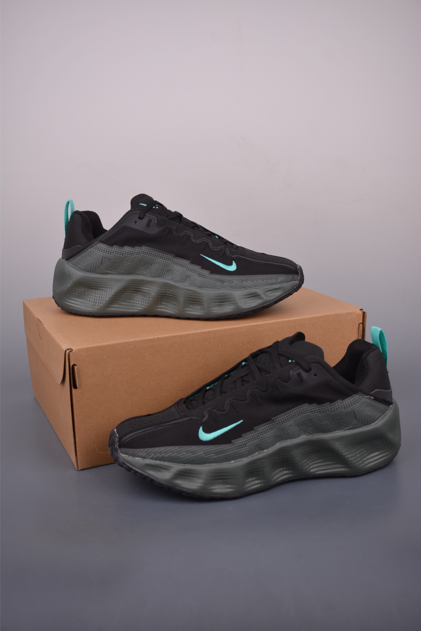 Nike Ava Rover HS Low-Top Retro Sneakers - Streamlined Comfort and Style 4 i1756681010019 8438 0 2