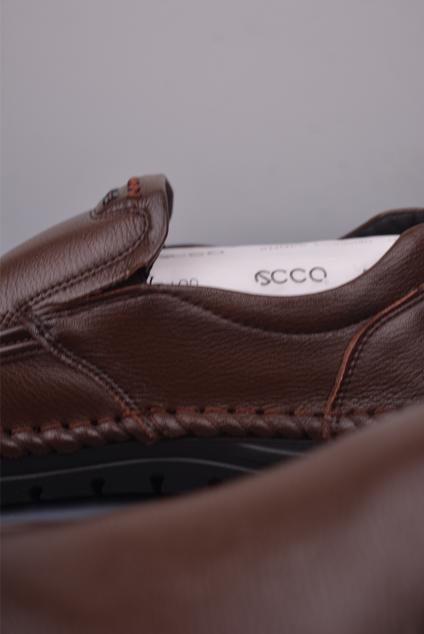 ECCO Men's Slip-On Leather Loafer Shoes - Comfortable and Stylish 8 i1756681319814 4915 0 7