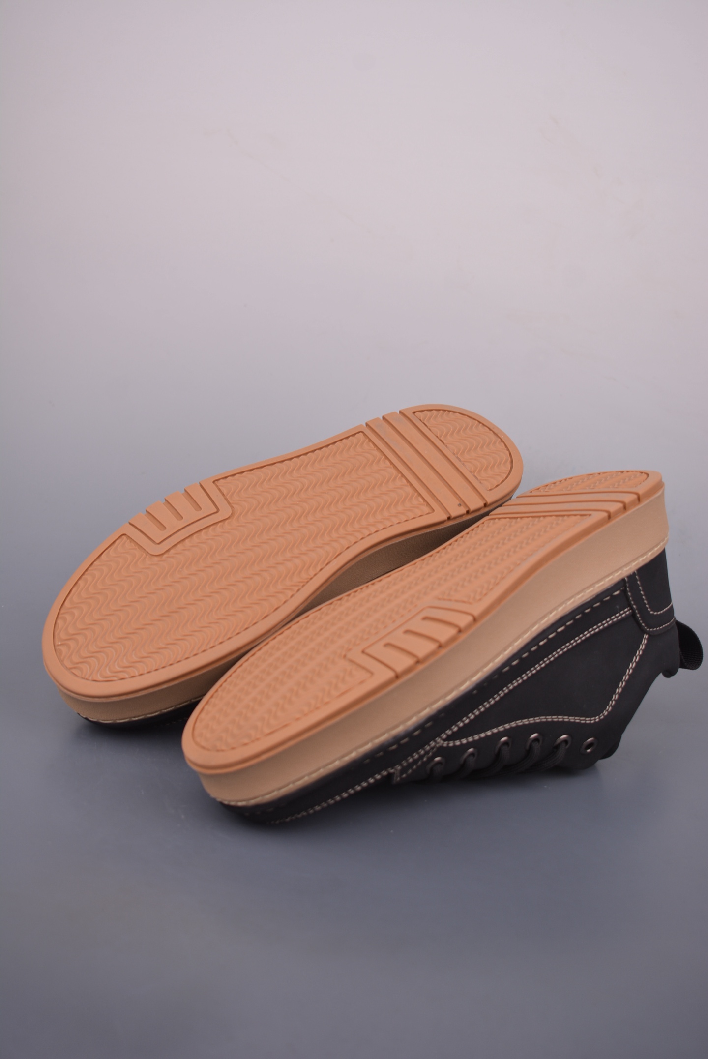 CAT Men's Casual Leather Sneakers Breathable Outdoor Anti-Slip Shoes 4 i1756681413136 2388 0 2