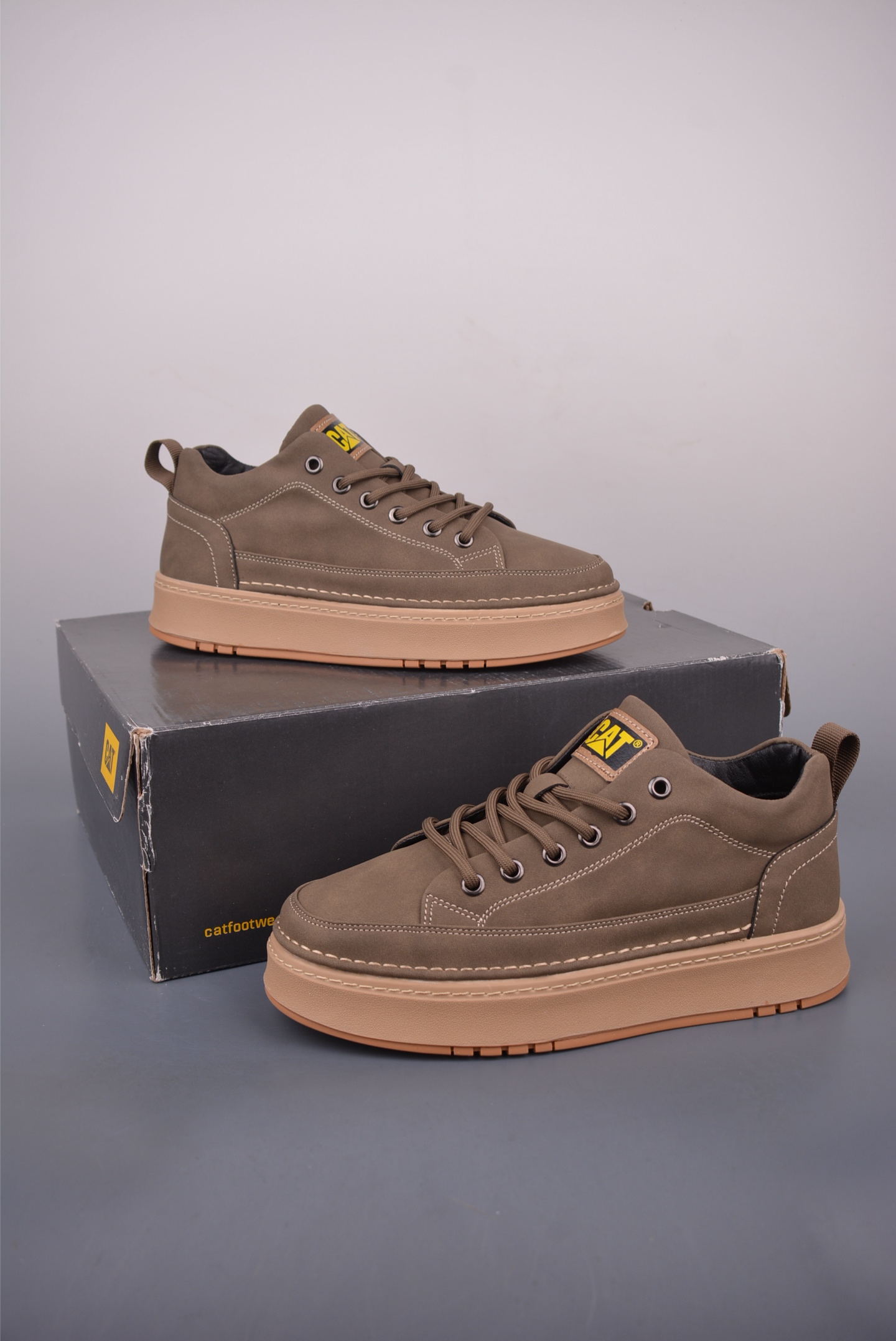 CAT Men's Casual Leather Sneakers Breathable Outdoor Shoes Size 39-44