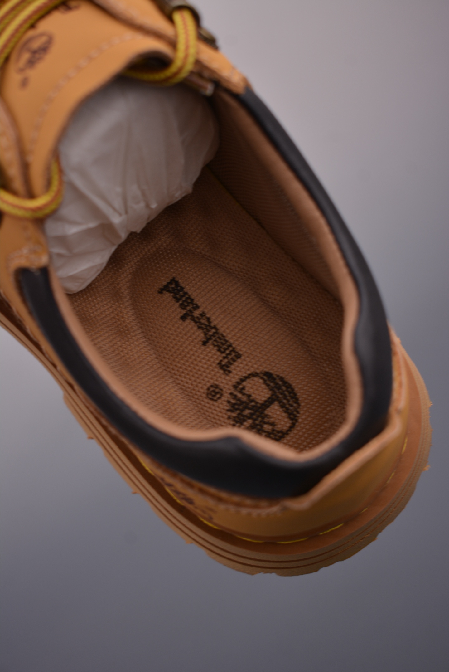 Timberland Classic Low-Top Leather Shoes - Style and Comfort Reimagined 10 i1756681469703 3607 0 8