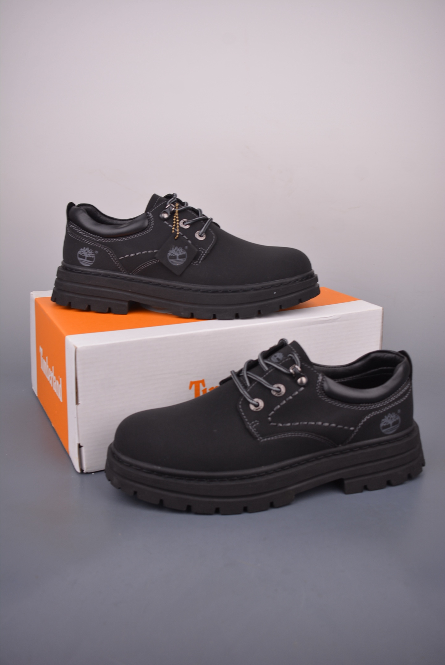 Timberland Men's Classic Low-Top Oxfords - Premium Suede, Durable, and Stylish 5 i1756681489251 6706 0 4