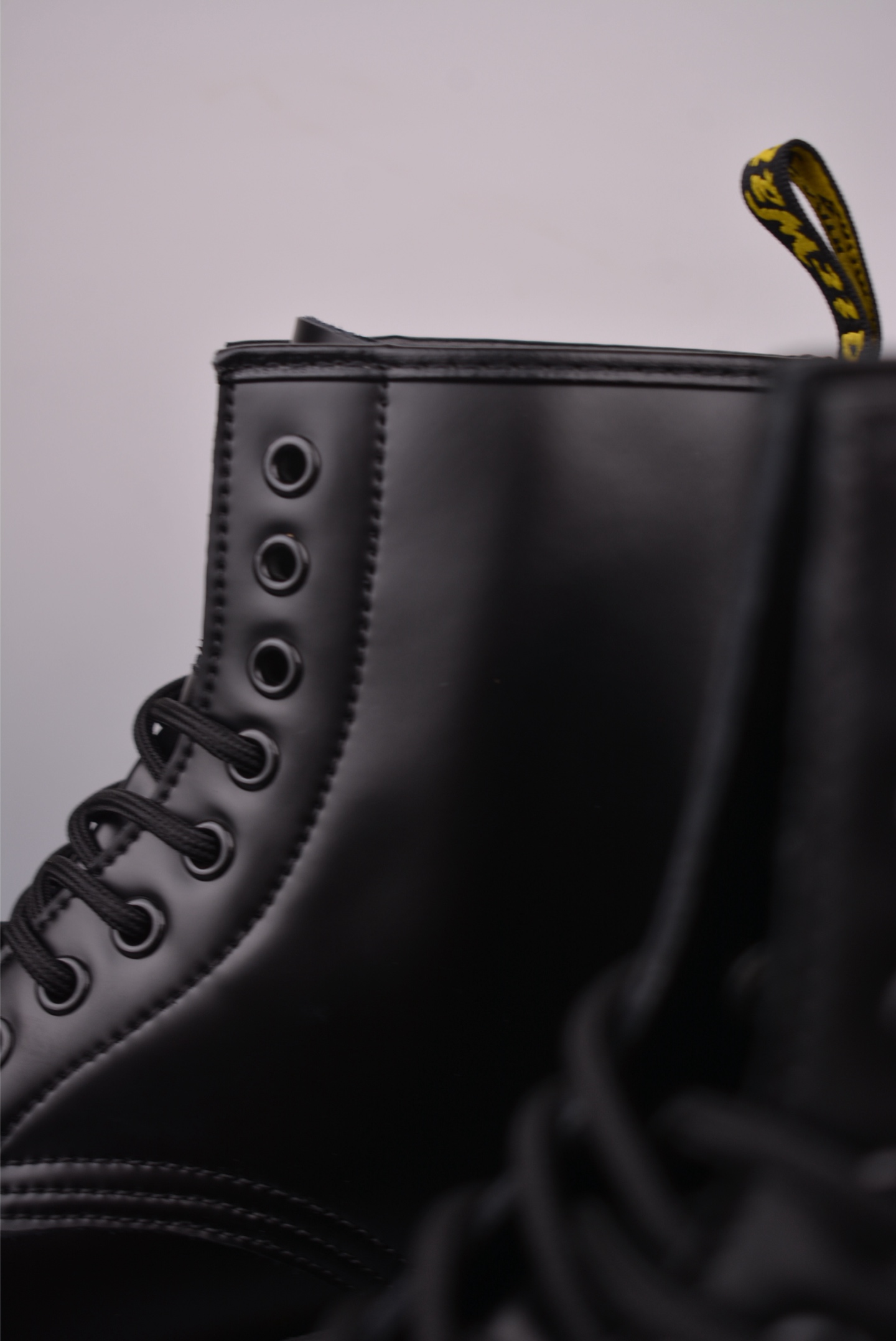 Dr. Martens 1460 Classic 8-Eye Leather Boots - Iconic Style & Durability 9 i1756681783889 9392 0 7