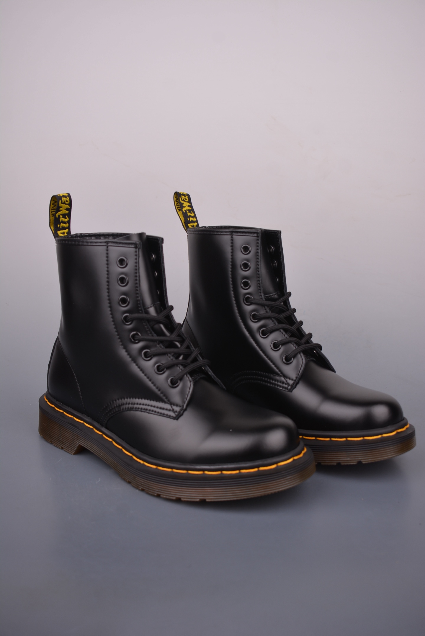 Dr. Martens 1460 Classic 8-Eye Leather Boots - Iconic Style & Durability 2 i1756681785622 1648 0 0