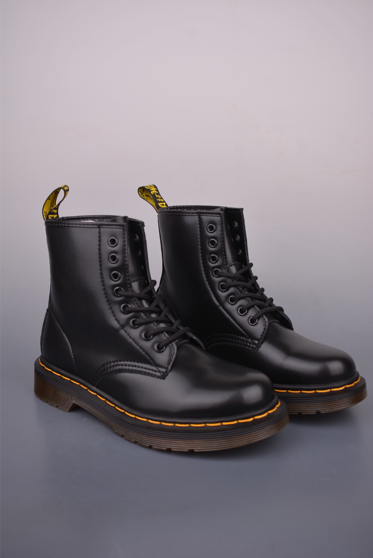 Dr. Martens 1460 Classic 8-Eye Boot: Durable, Iconic Style 2 i1756681801599 4124 0 0