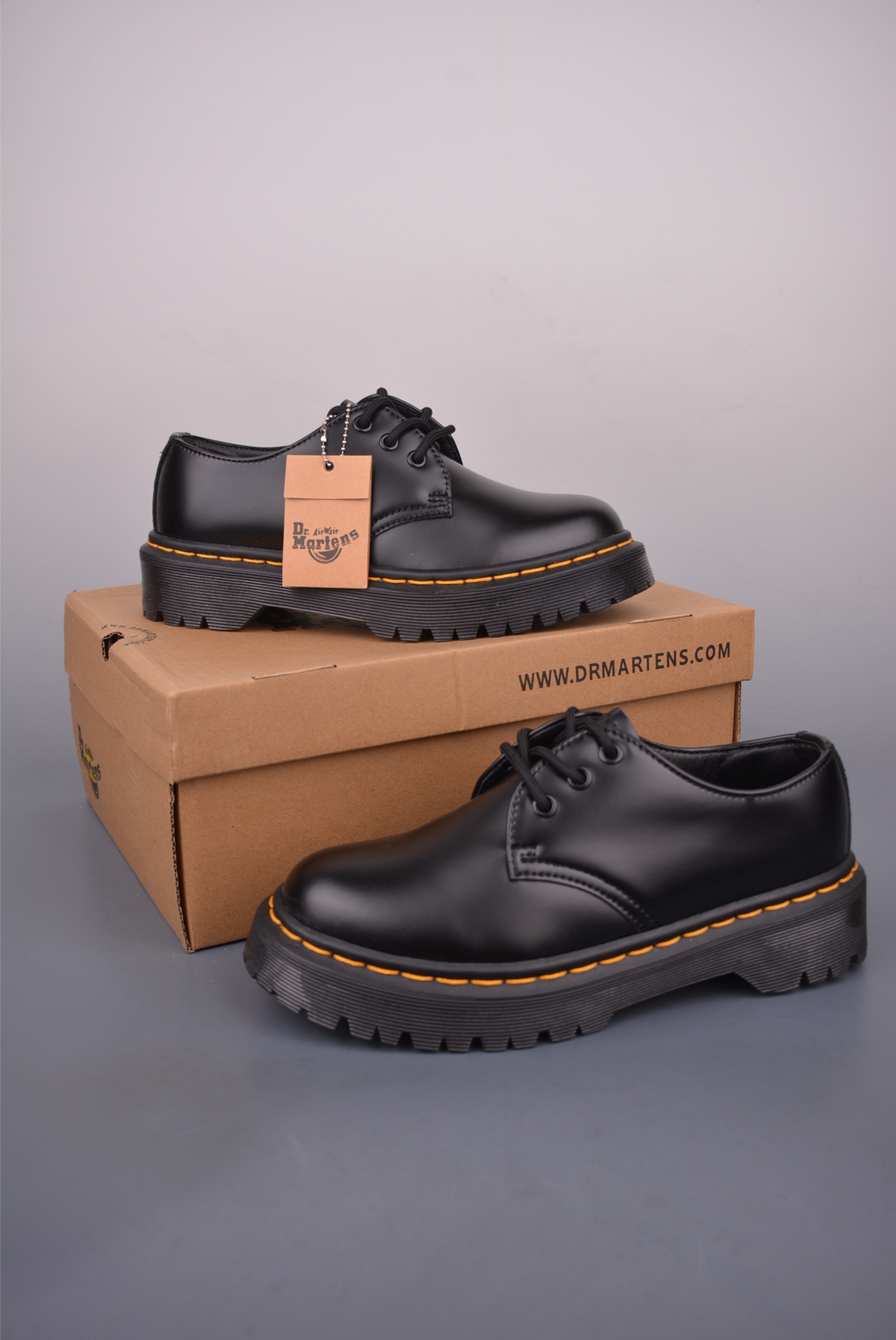 Dr. Martens 1461 Platform Oxford Shoes - Iconic Style & Durability 5 i1756681971044 3784 0 4