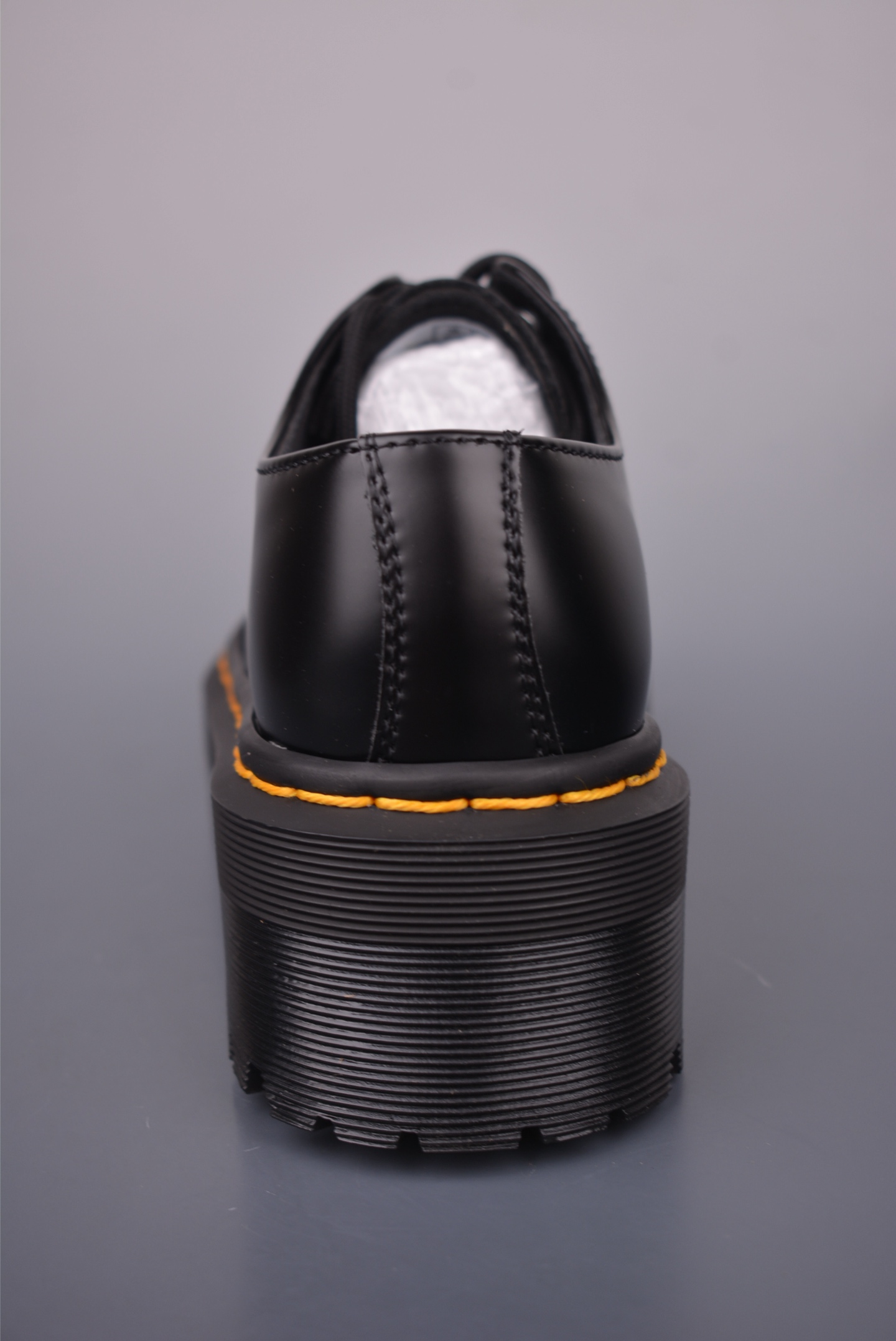 Dr. Martens 1461 Platform Oxford Shoes - Iconic Style & All-Day Comfort 4 i1756682014393 1807 0 3