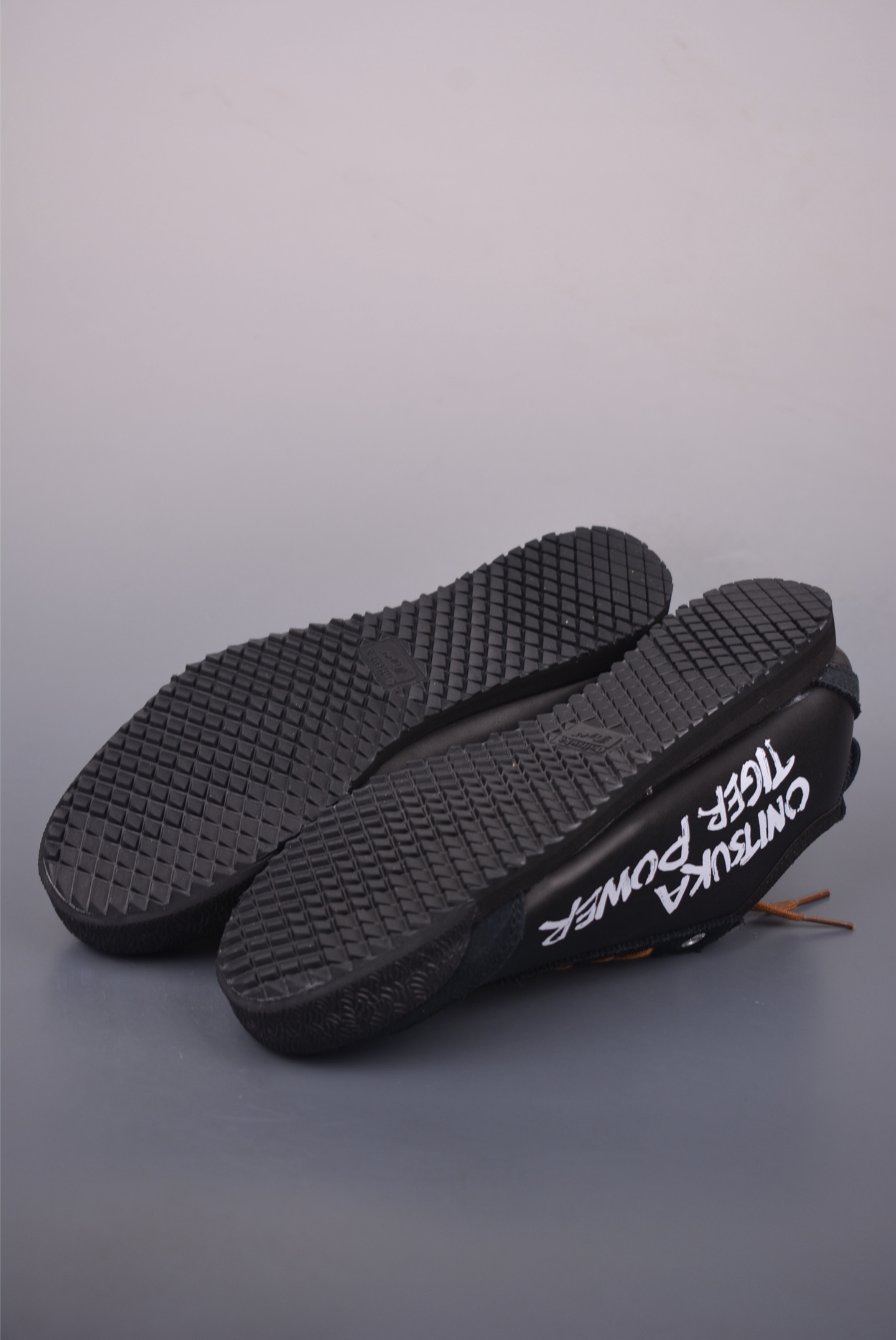 Onitsuka Tiger MEXICO 66 SD Sneakers - Handcrafted Quality, Premium Materials 3 i1756757468097 290 0 2