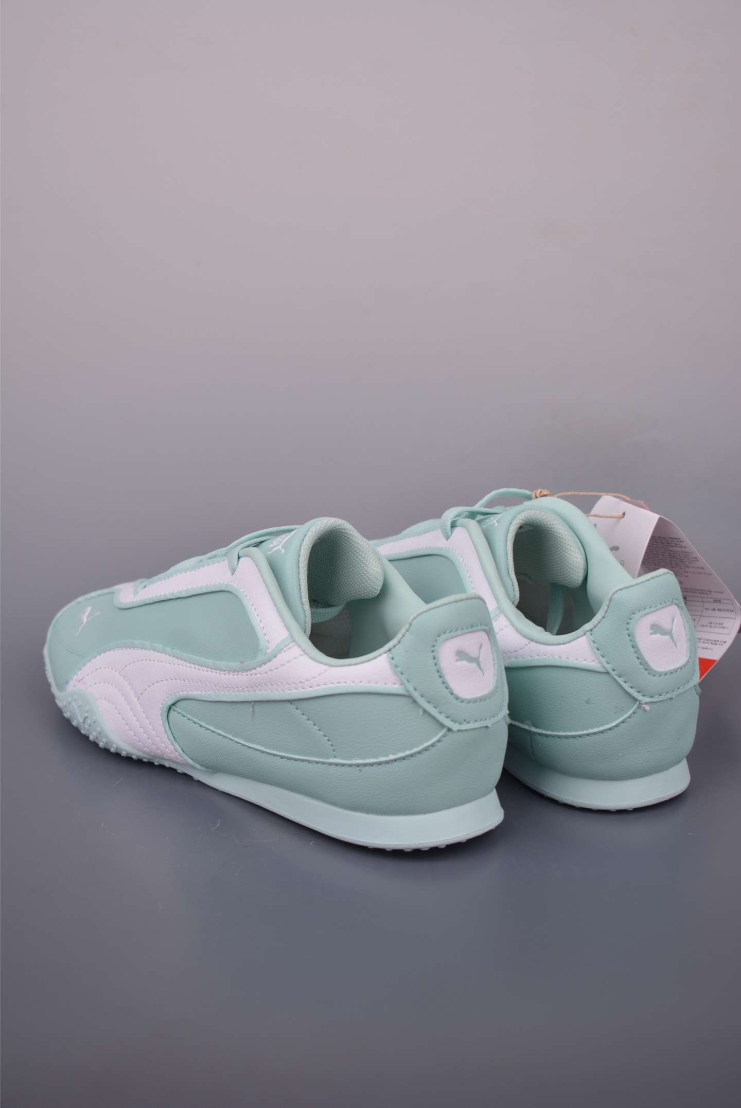 Puma Bella V2 Leather Low-Top Training Shoes - Breathable & Comfortable 3 i1756757511637 6228 0 1