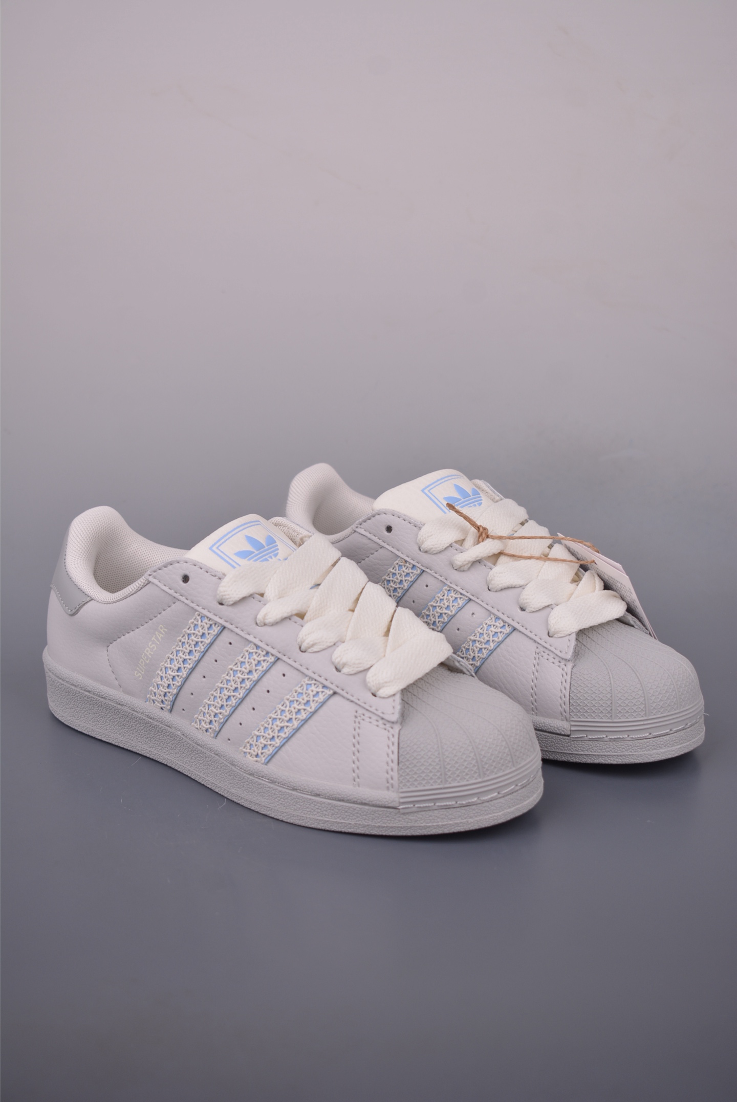 Adidas Originals Superstar 2025 - Classic White Shell Toe Sneakers 2 i1756758534979 4212 0 0