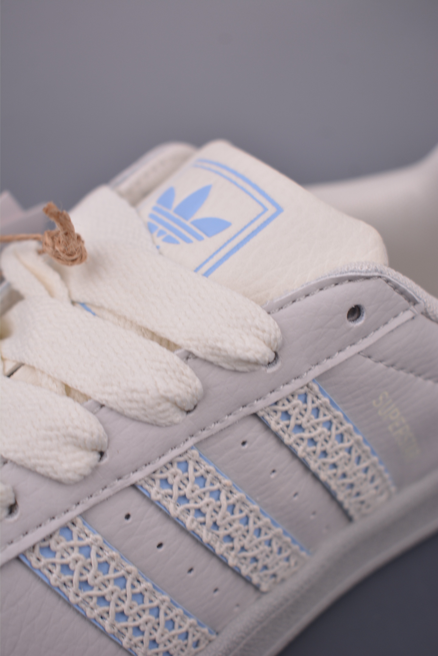 Adidas Originals Superstar 2025 - Classic White Shell Toe Sneakers 8 i1756758537411 1912 0 6