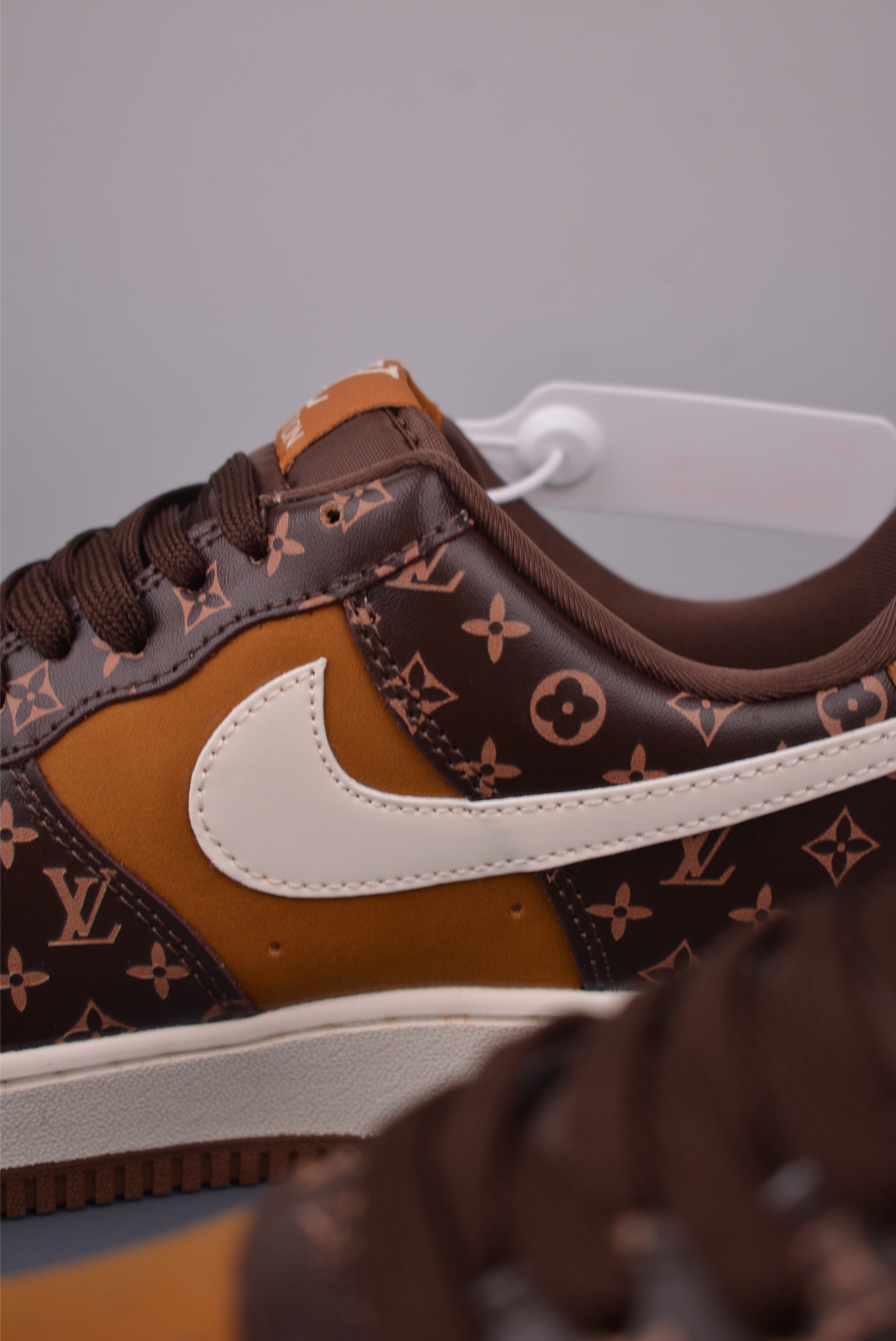 Nike Air Force 1 Low Louis Vuitton: Original Design, Comfortable and Stylish 9 i1756759107706 1266 0 7