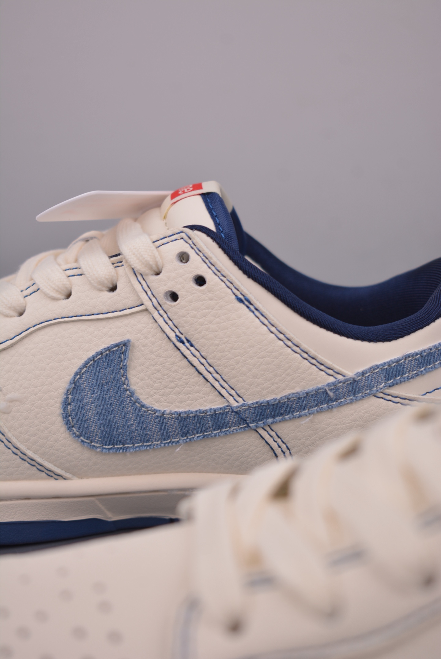 Nike SB Dunk Low Supreme Sneakers - Premium Quality, Exclusive Design 9 i1756759148112 2173 0 7