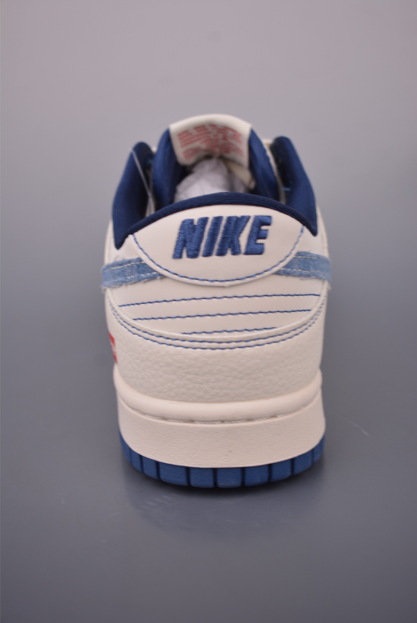 Nike SB Dunk Low Supreme Sneakers - Premium Quality, Exclusive Design 5 i1756759150004 1974 0 3