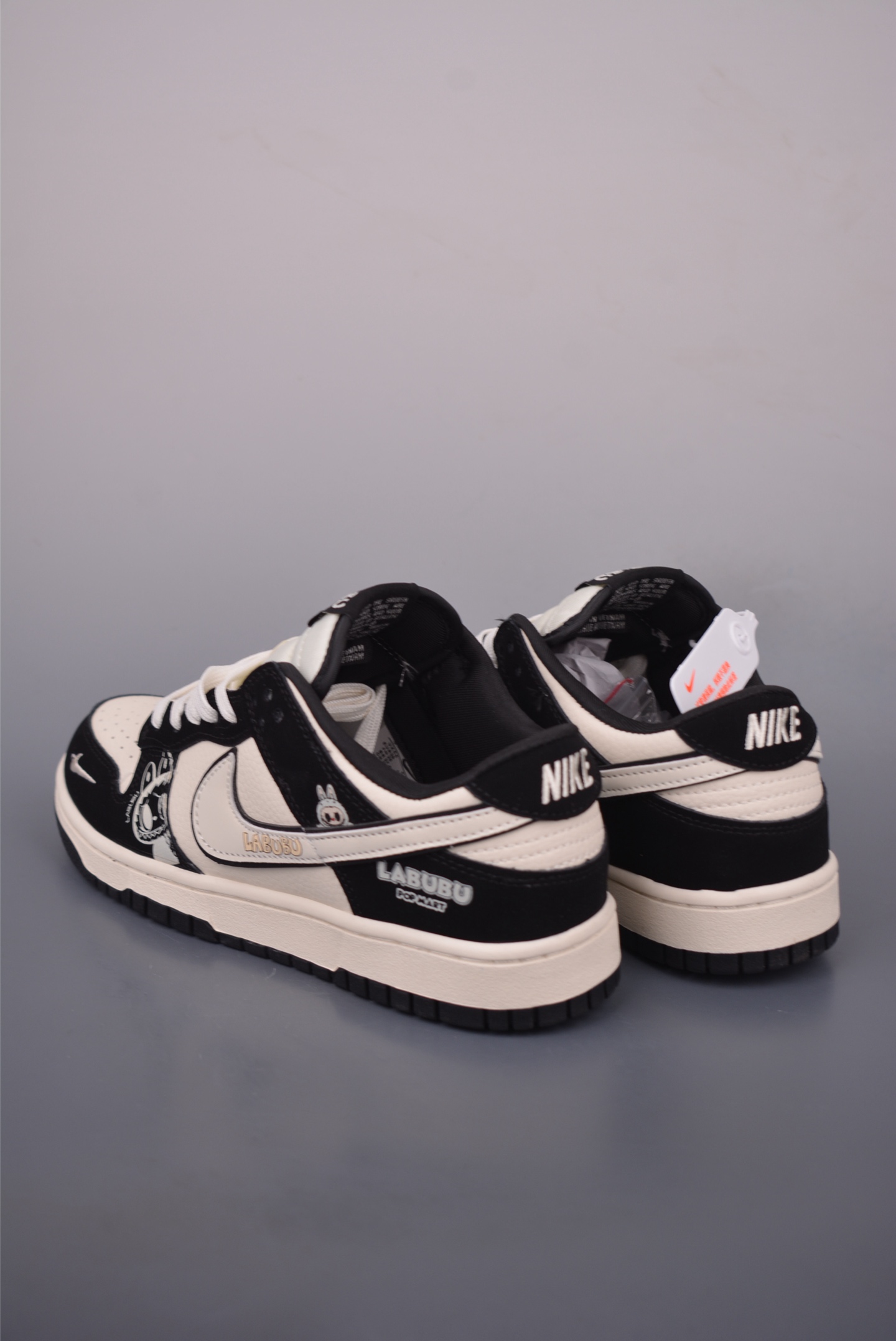 Nike SB Dunk Low Labubu: Premium Crafted Sneakers for Ultimate Style and Comfort 2 i1756759185570 5830 0 1