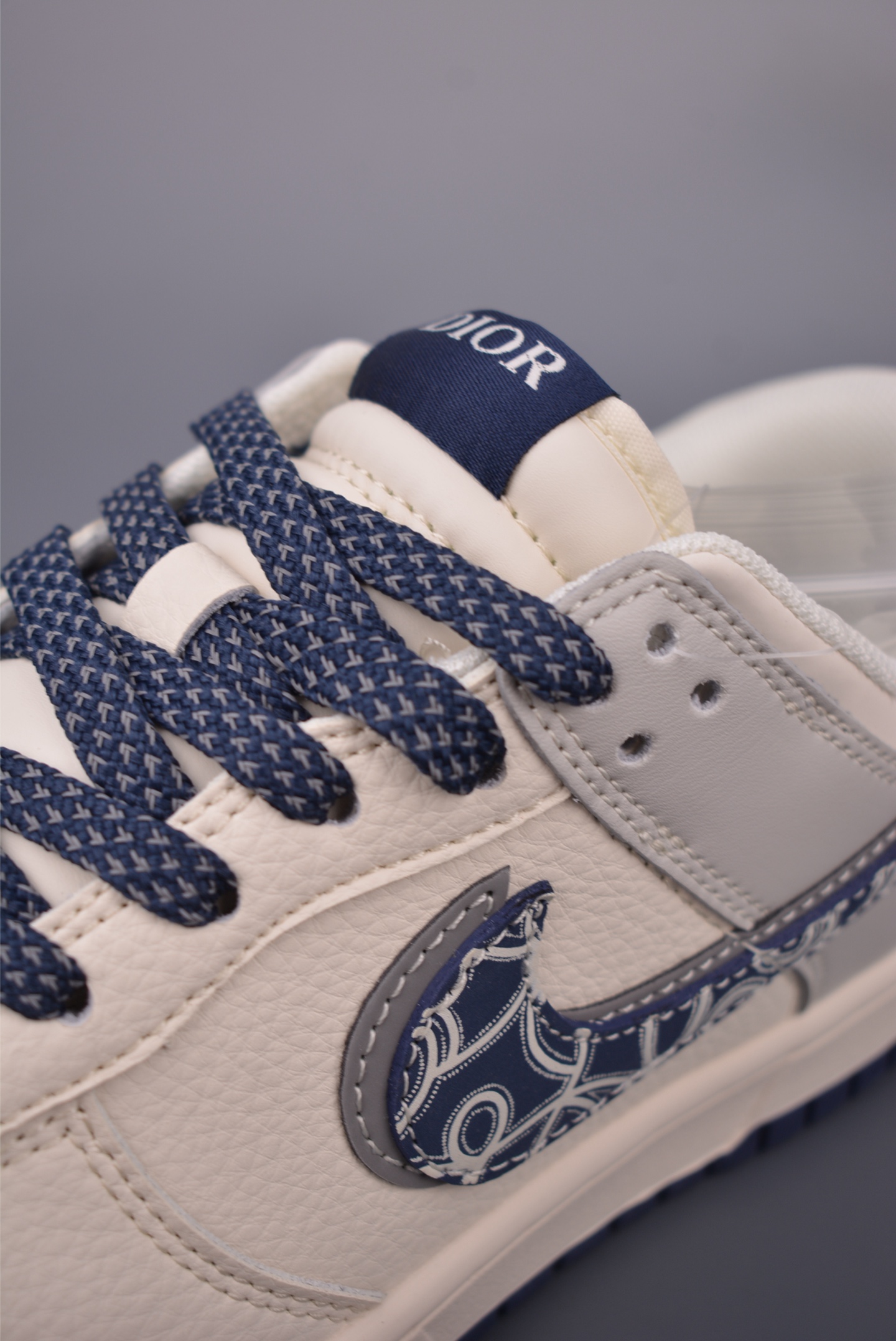 Nike SB Dunk Low Dior Collaboration Sneakers - Premium Quality & Style 7 i1756759272979 1567 0 6
