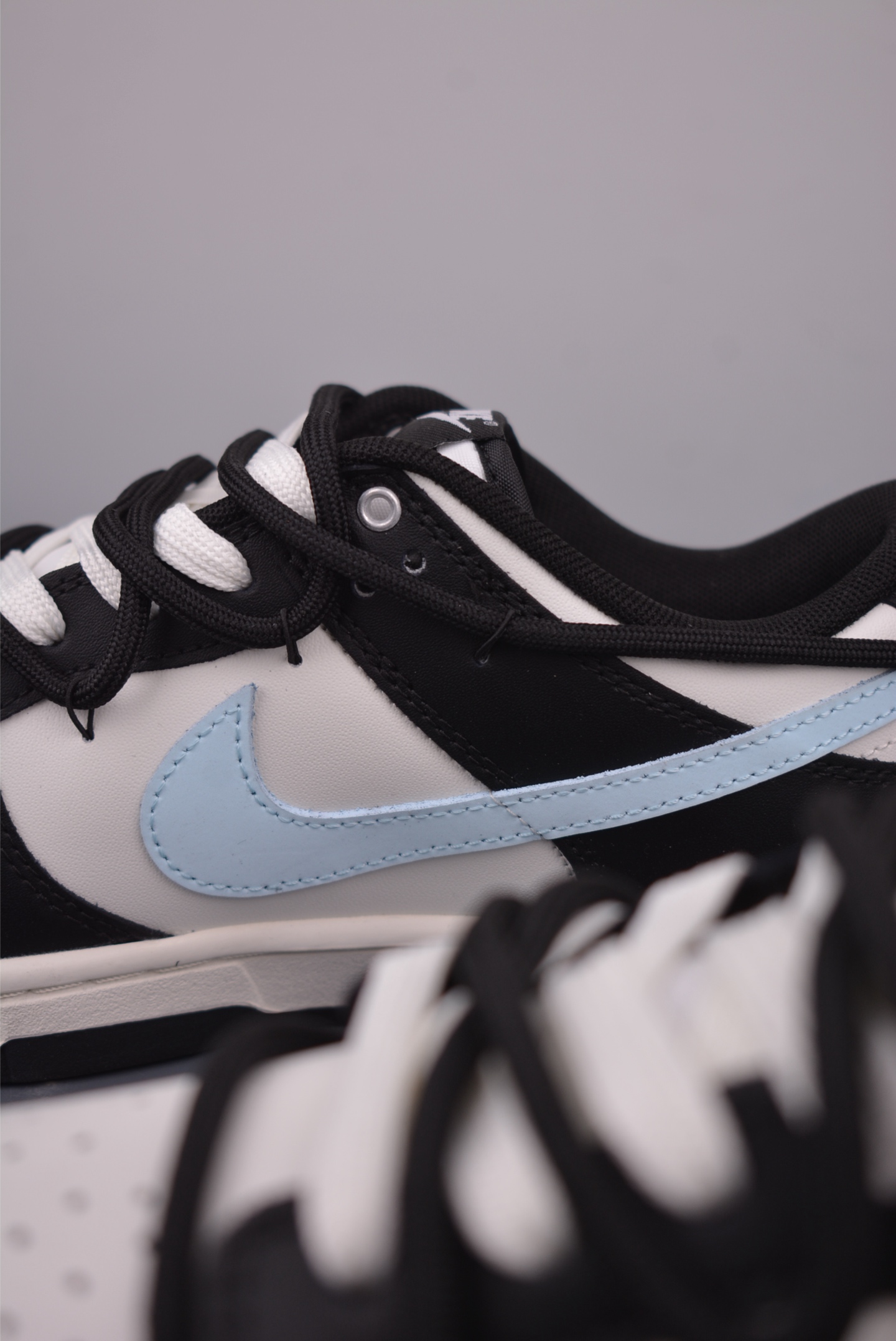 Nike SB Dunk Low "Just Do It" Deconstructed Black White Blue Shoes 9 i1756759312917 7076 0 7