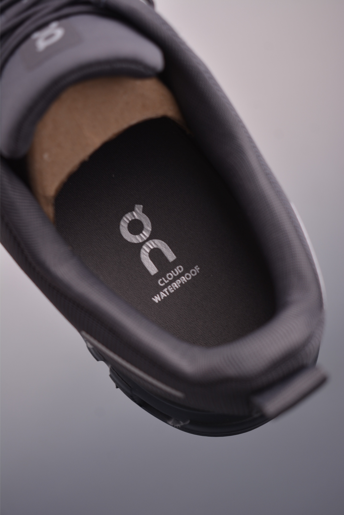 On Running Cloudtilt Outdoor Street Style Sneakers - Urban Exploration & Comfort 10 i1756853337836 1133 0 8