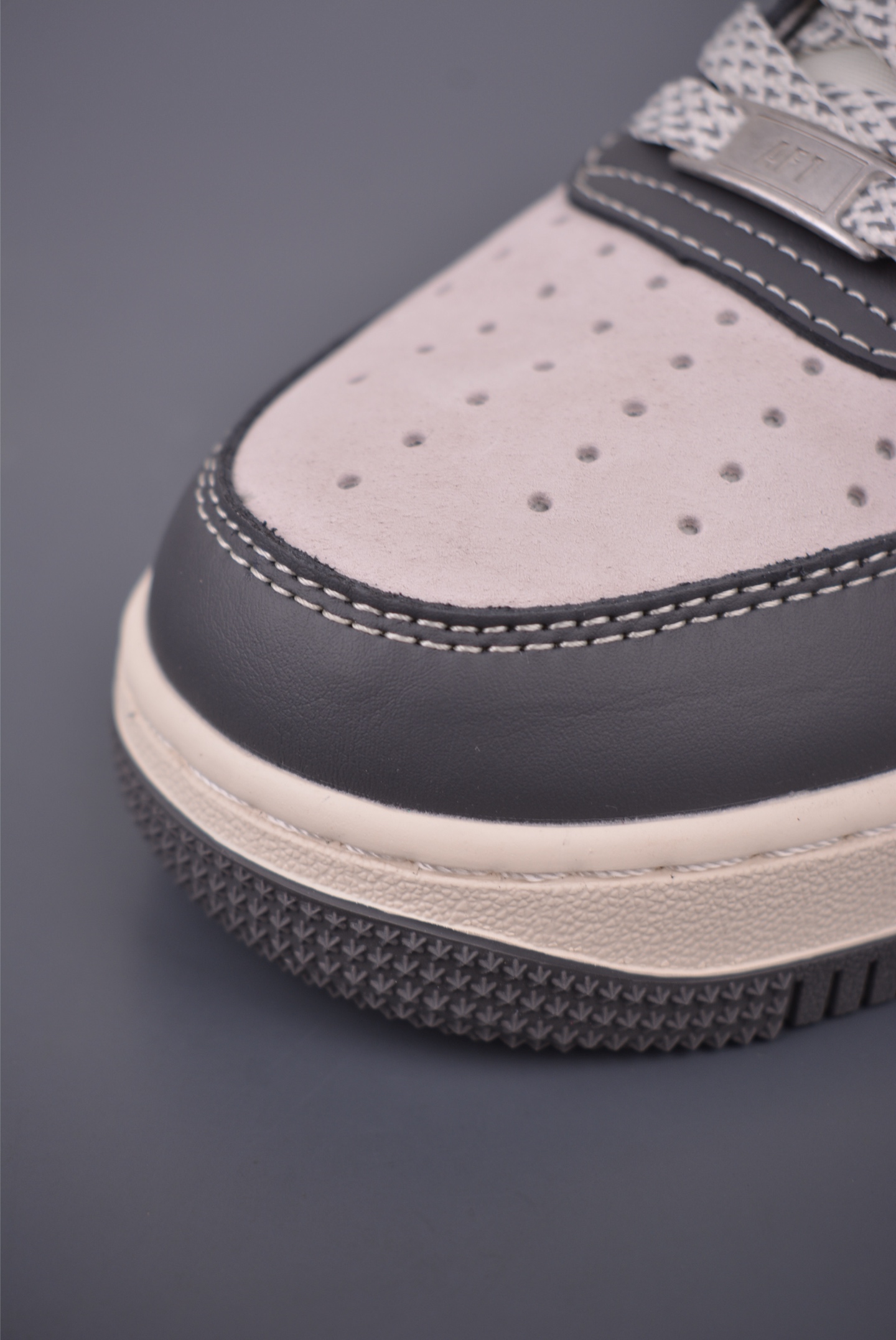 Nike Air Force 1 Low Grey Black: Original Design, Premium Comfort 7 i1756853386560 7840 0 5