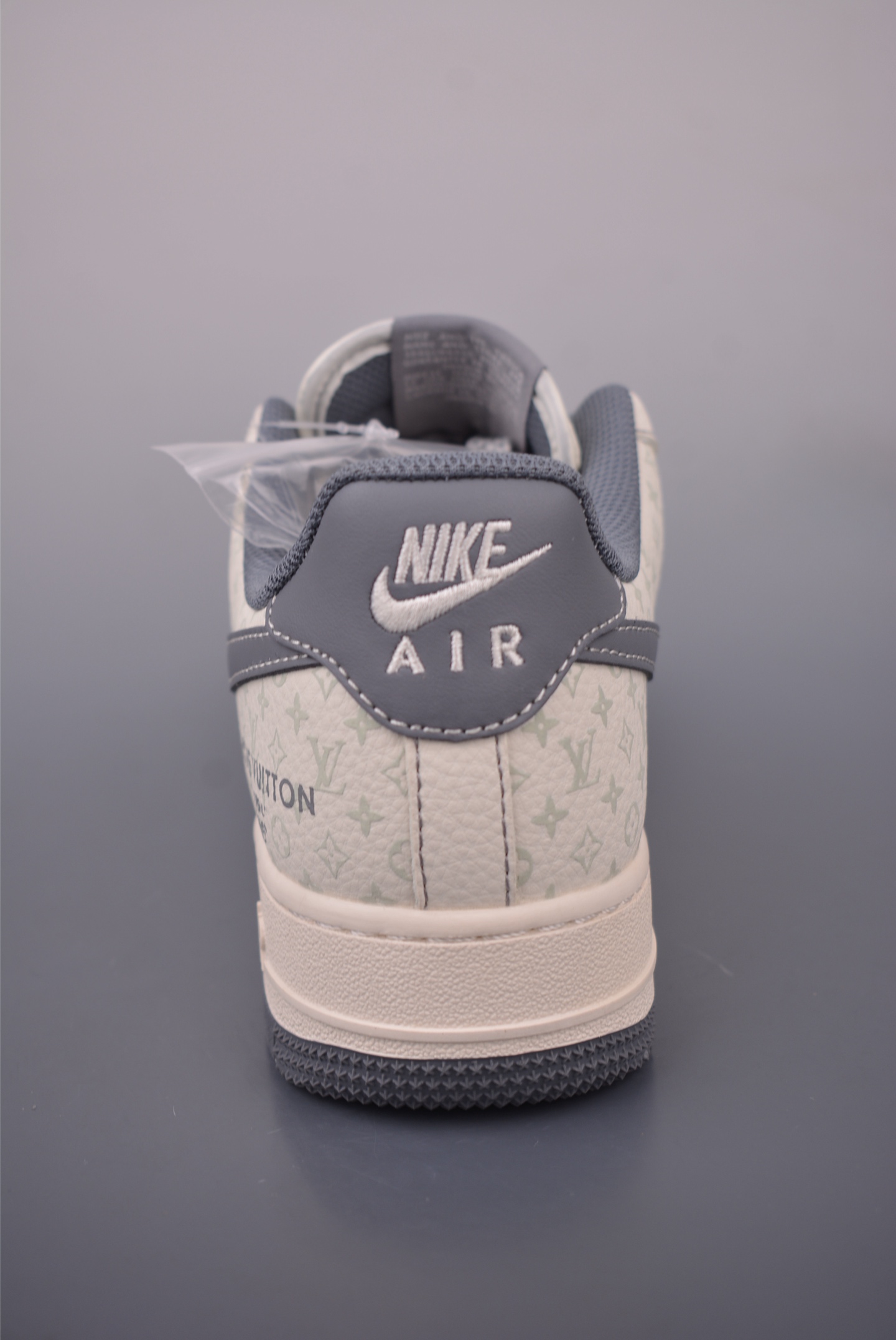 Nike Air Force 1 Low Louis Vuitton Collab Sneakers Classic Style & Comfort 4 i1756853530811 4236 0 3