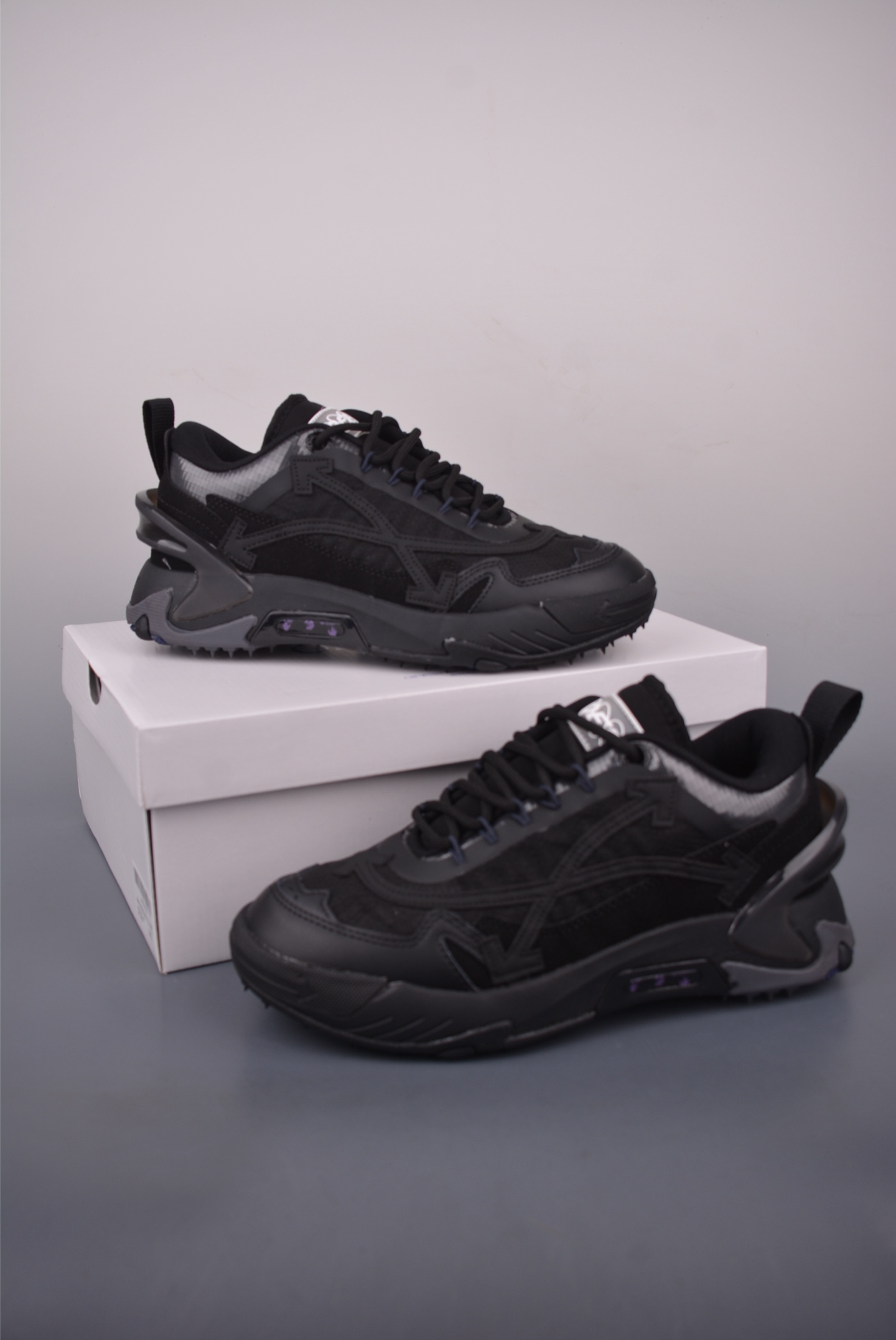 Off-White Odsy-2000 Black Sneakers Round Toe Lace-Up, Latest Style