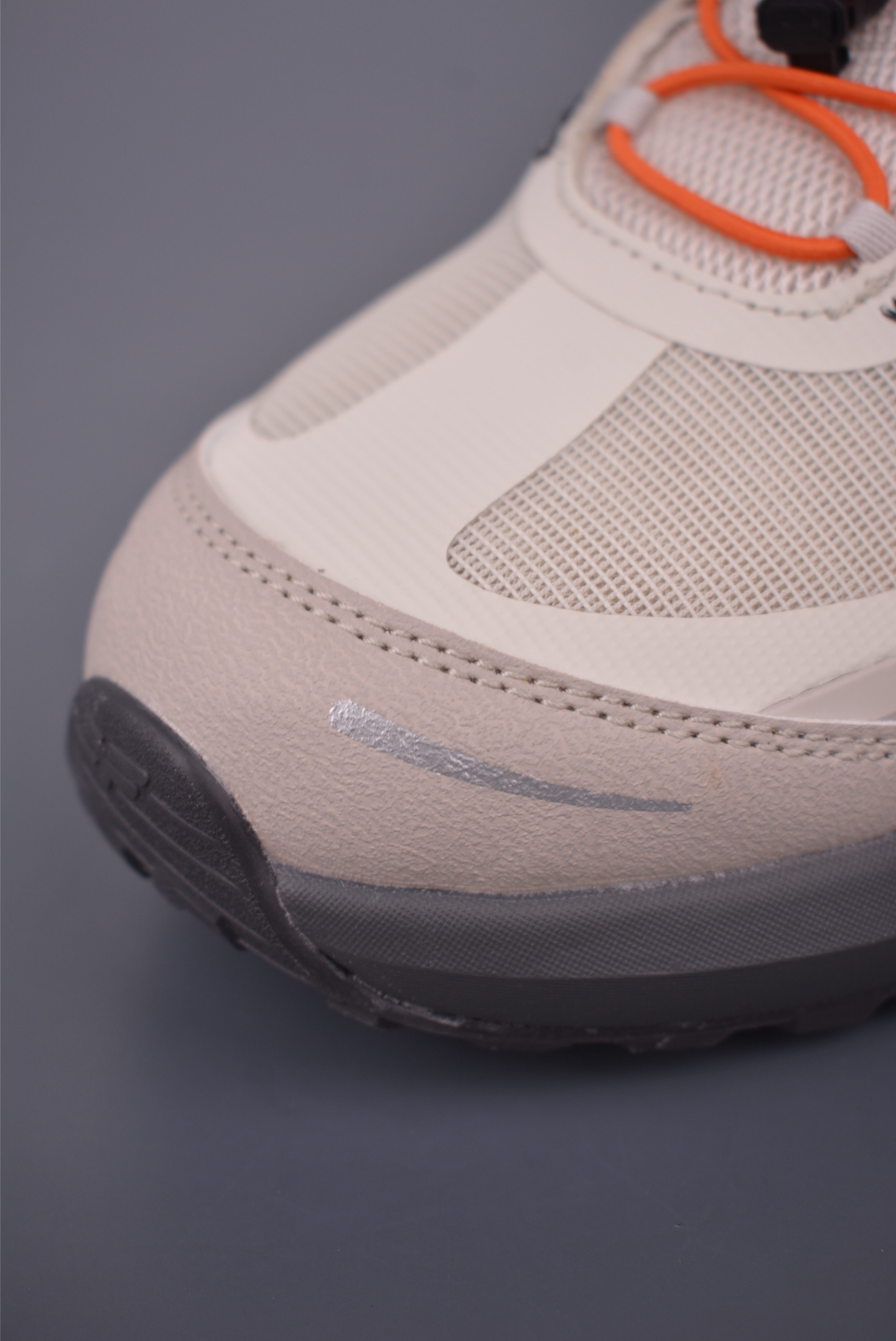 Fila Fusion Retro-Inspired Sneakers: Elevate Your Style with Comfort and Durability 6 i1756902351193 6175 0 5
