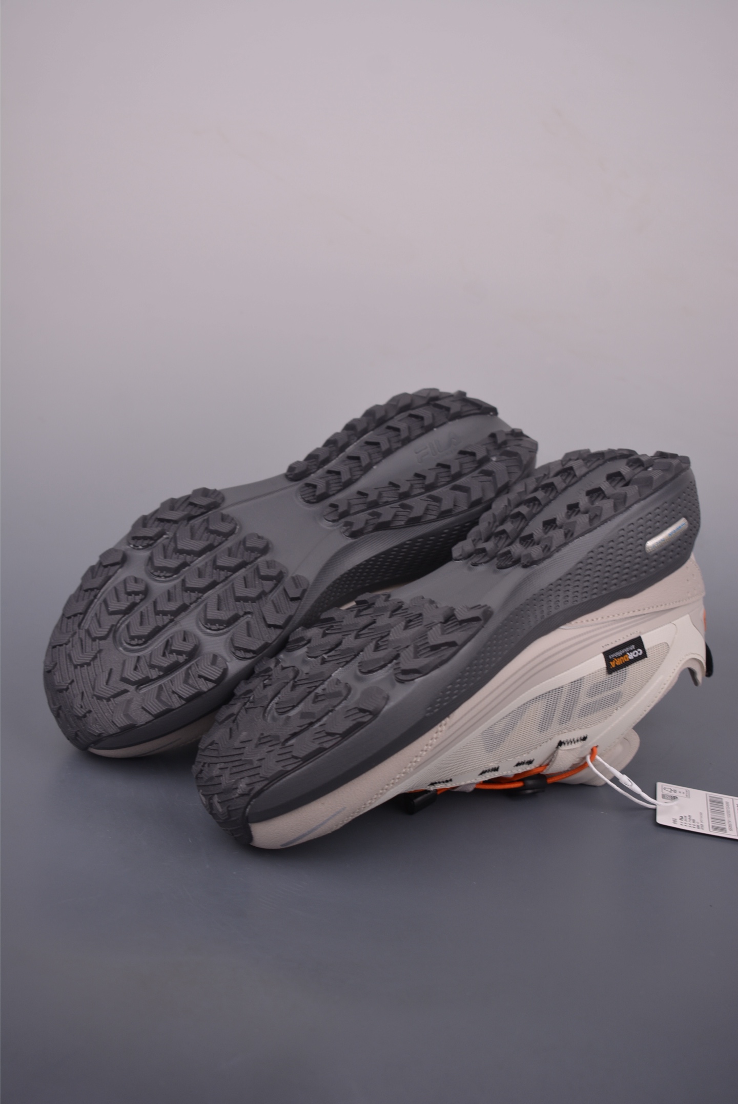 Fila Fusion Retro-Inspired Sneakers: Elevate Your Style with Comfort and Durability 3 i1756902353217 1634 0 2