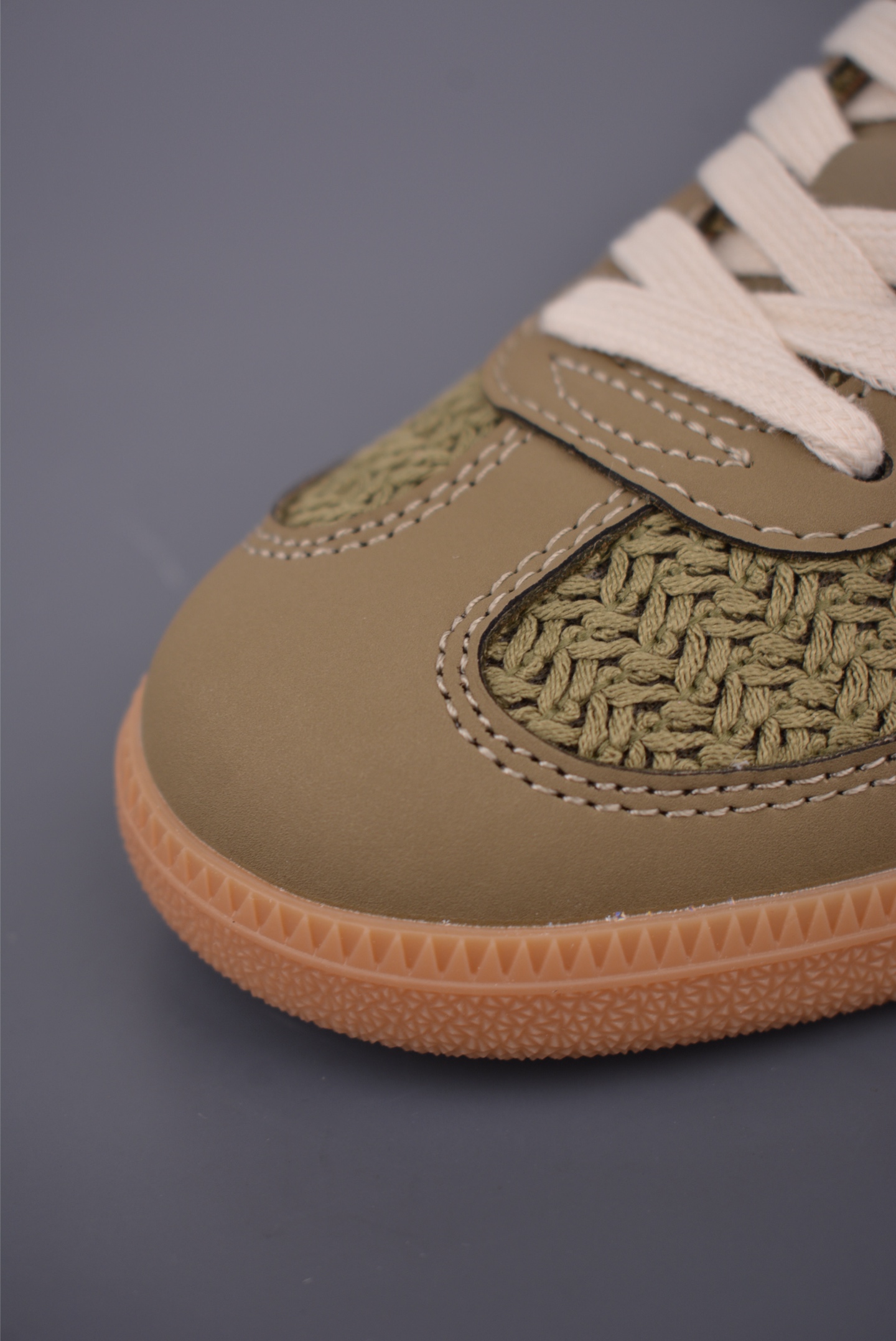 Adidas Samba OG 复古桑巴板鞋 JR9447