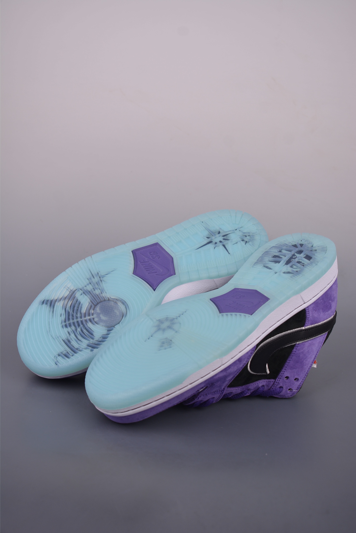 Nike SB Dunk Low Purple White Black Skateboarding Shoes - HJ0513-5002622 4 i1756903333058 7951 0 2