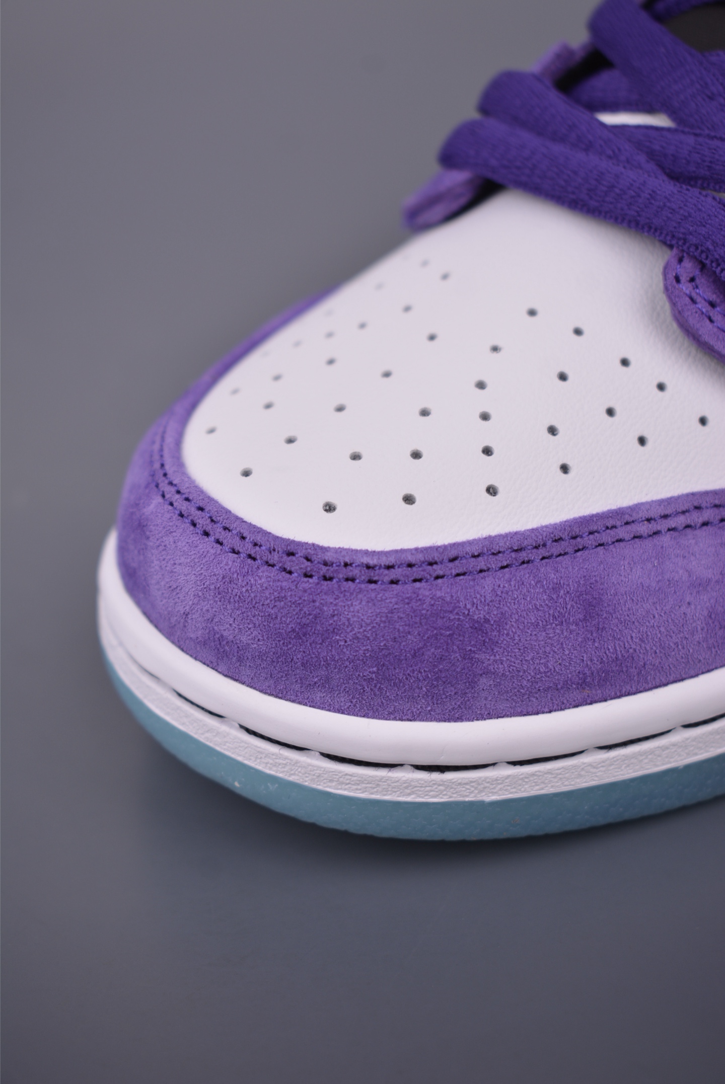 Nike SB Dunk Low Purple White Black Skateboarding Shoes - HJ0513-5002622 7 i1756903333086 9897 0 5
