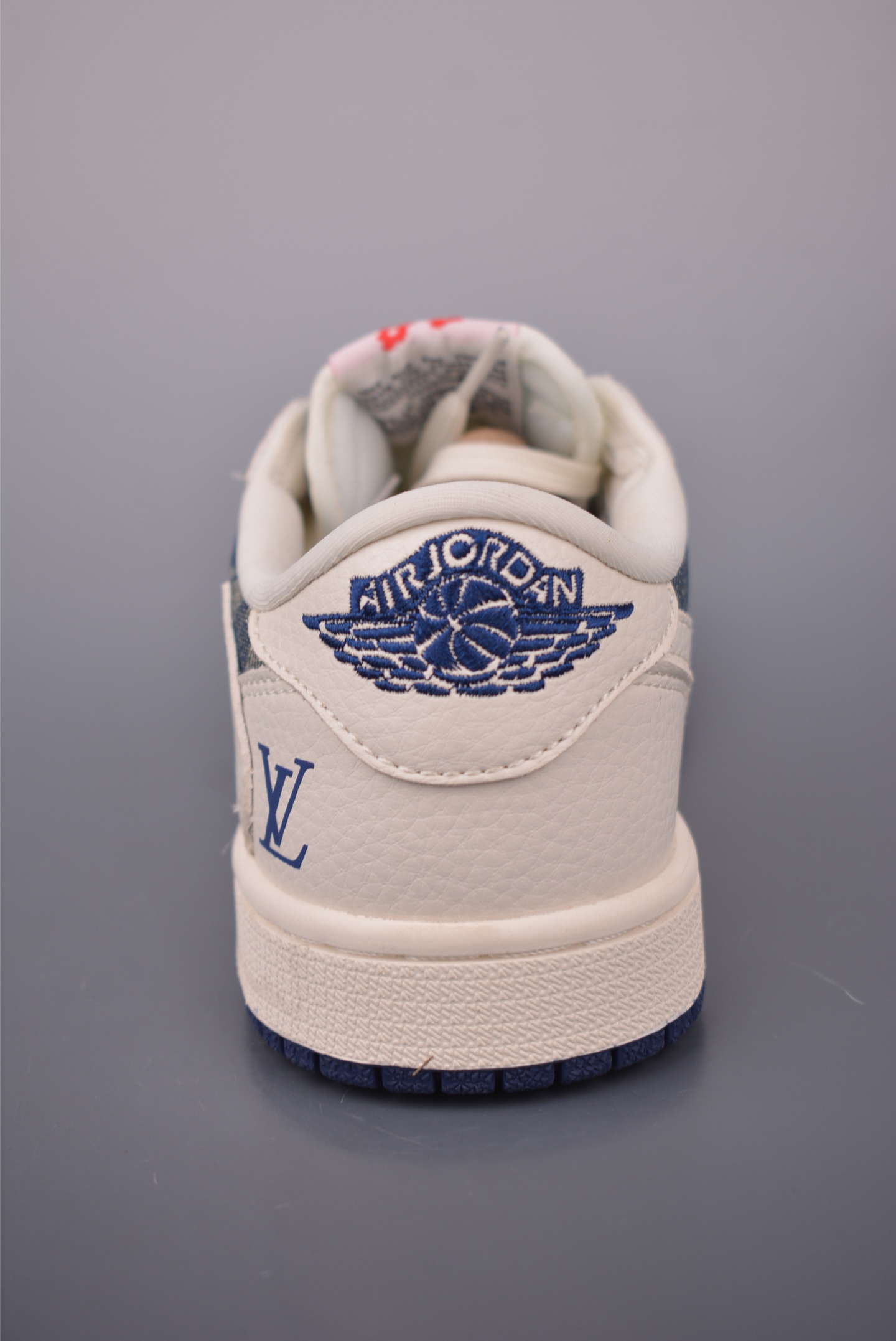 Fragment Travis Scott Louis Vuitton Air Jordan 1 Low-Top Sneakers 5 i1756903875724 9498 0 3