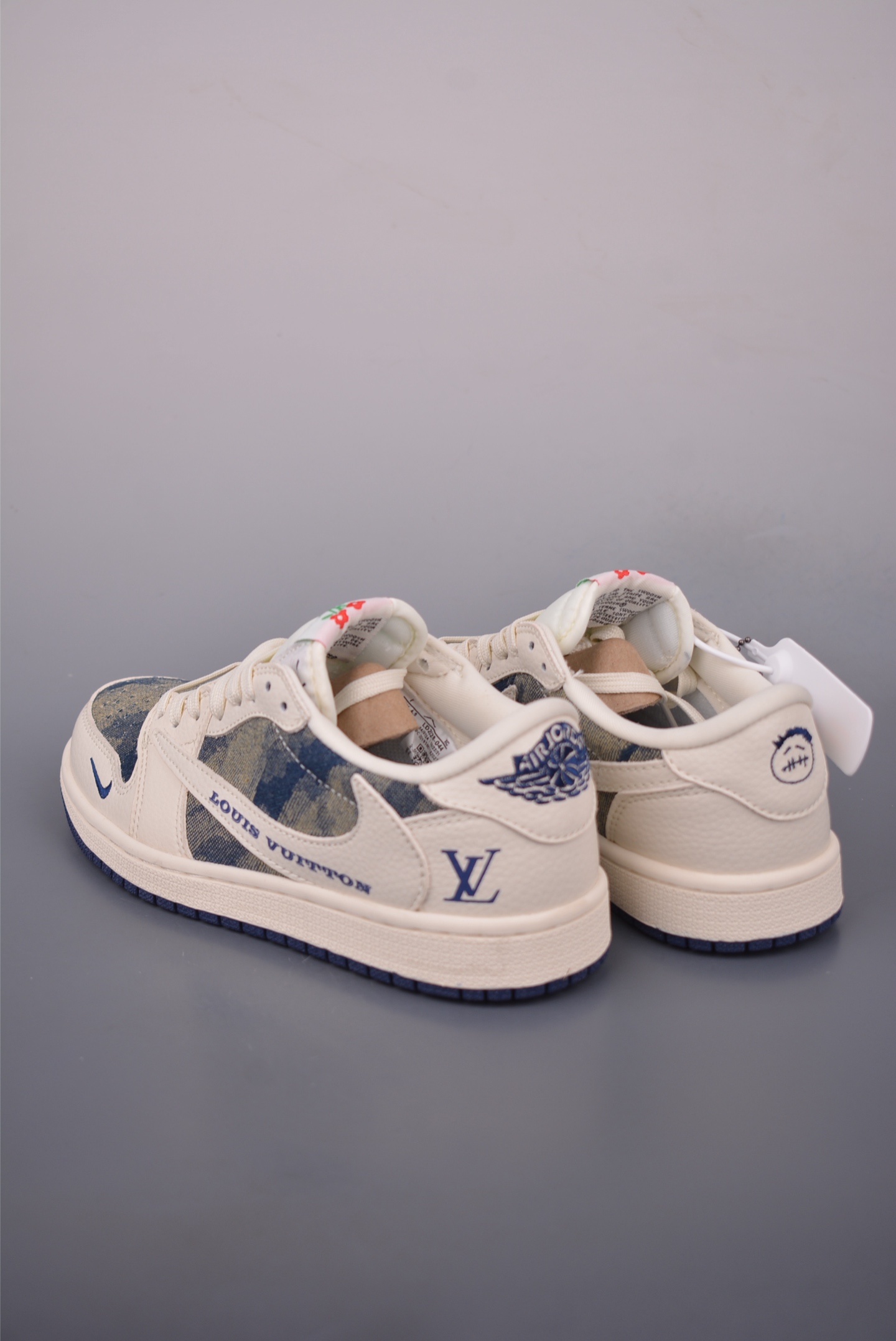 Fragment Travis Scott Louis Vuitton Air Jordan 1 Low-Top Sneakers 3 i1756904086083 750 0 1