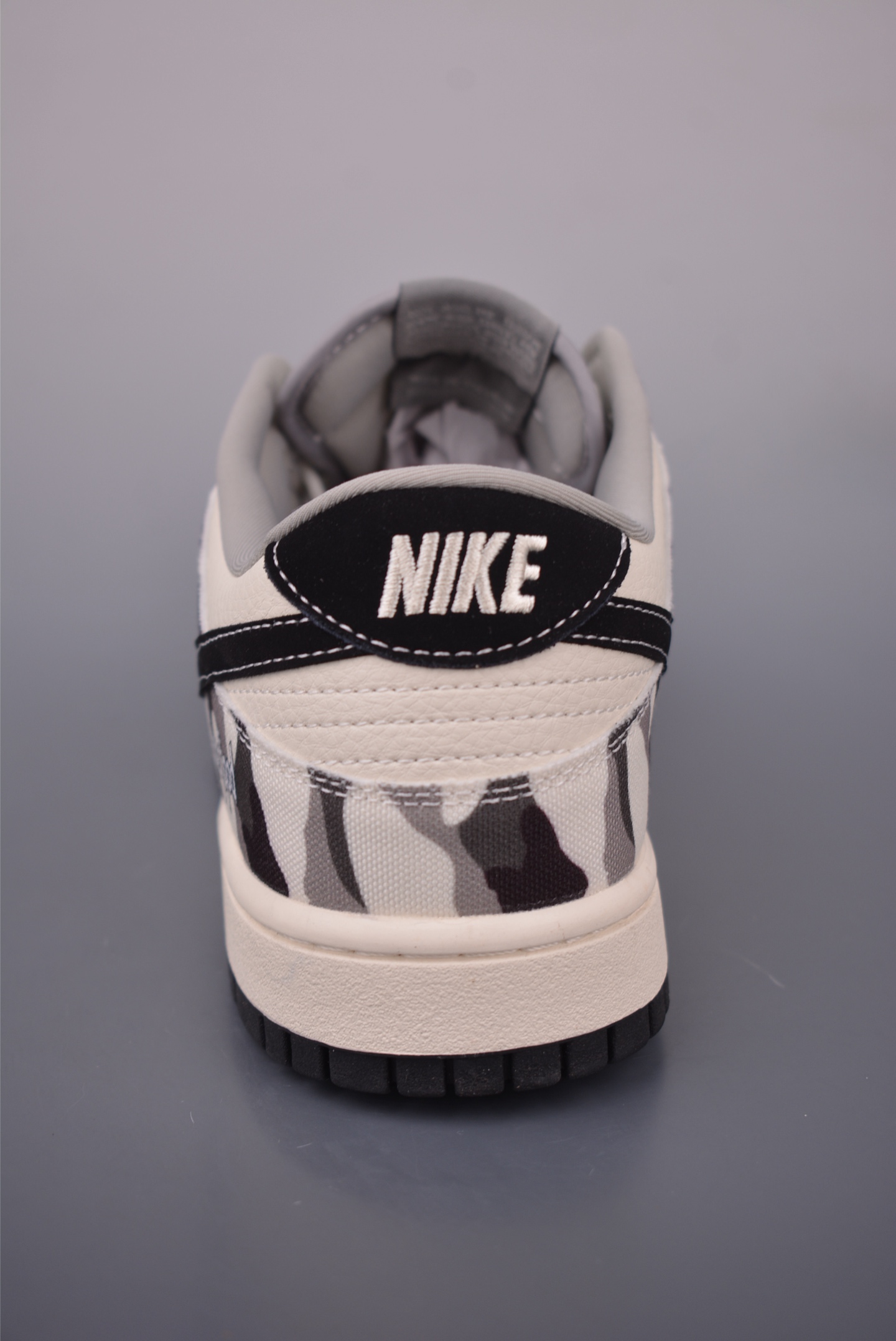Nike SB Dunk Low Camouflage Grey - Premium Quality, Comfortable and Stylish 4 i1756904301858 1521 0 3