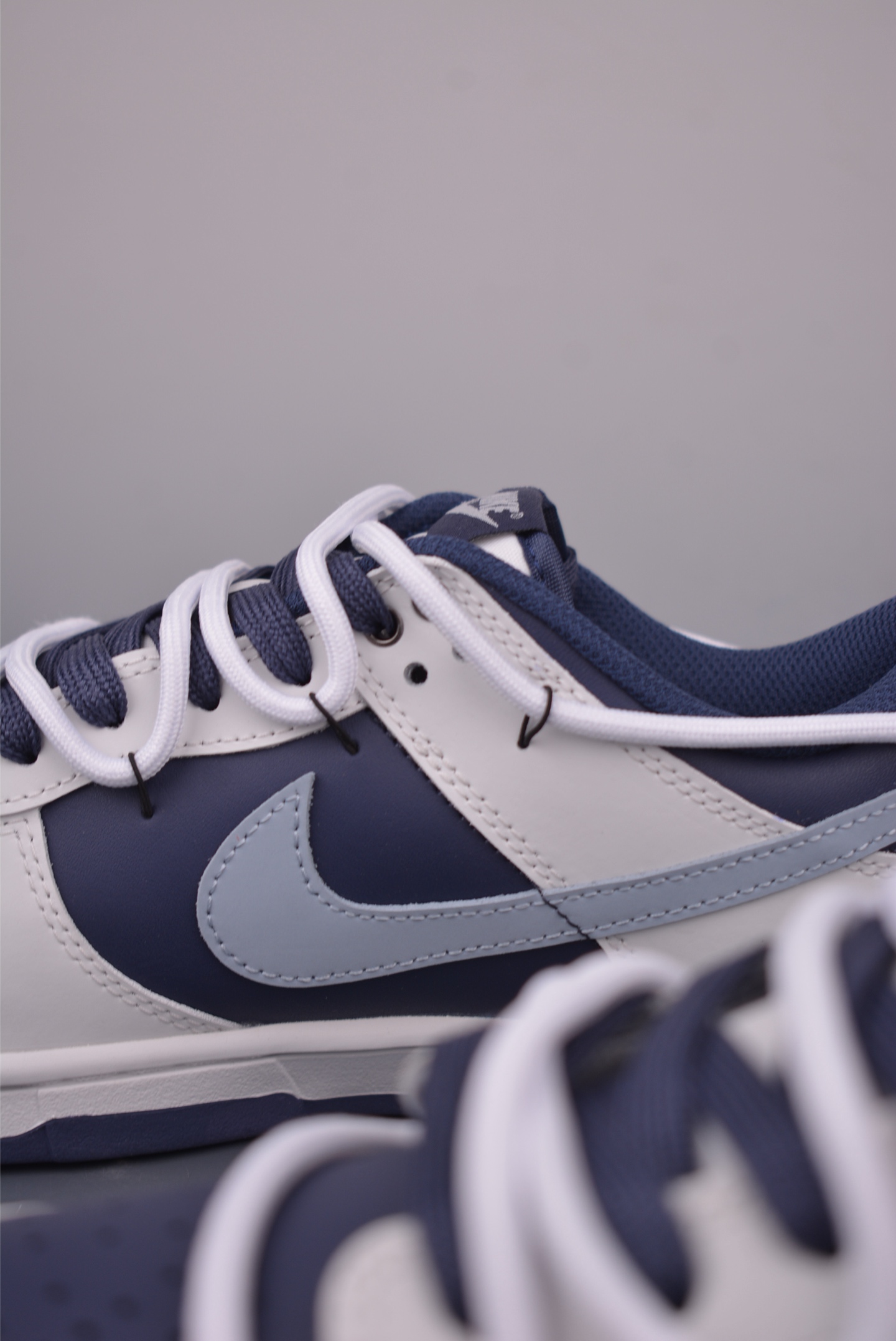 Nike SB Dunk Low "Just Do It" Deconstructed Navy and White Sneakers 8 i1756904537307 3995 0 7