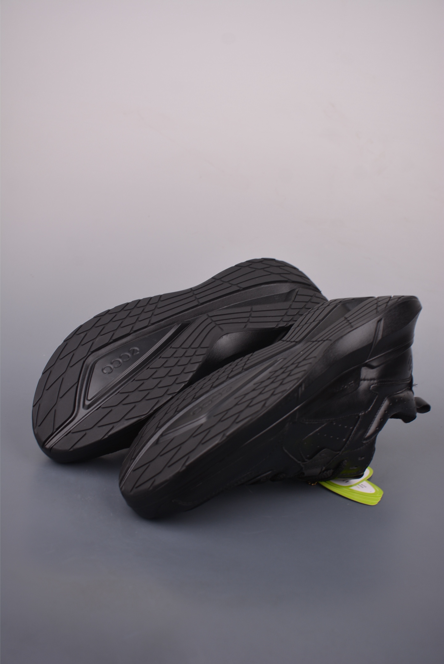 ECCO Men's BIOM All-Leather Lightweight Athletic Sneakers - Black 4 i1756944945225 7364 0 2