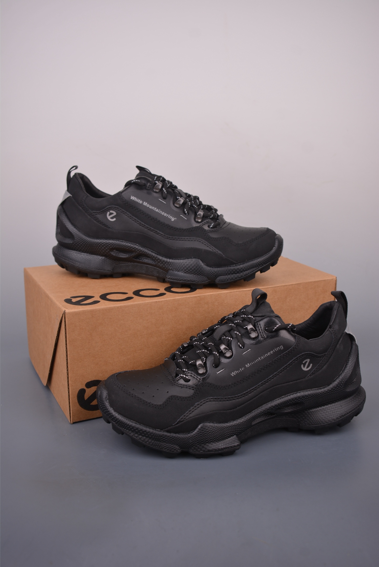 White Mountaineering Leather Running Shoes Lightweight Breathable 6 i1756945028853 8754 0 4