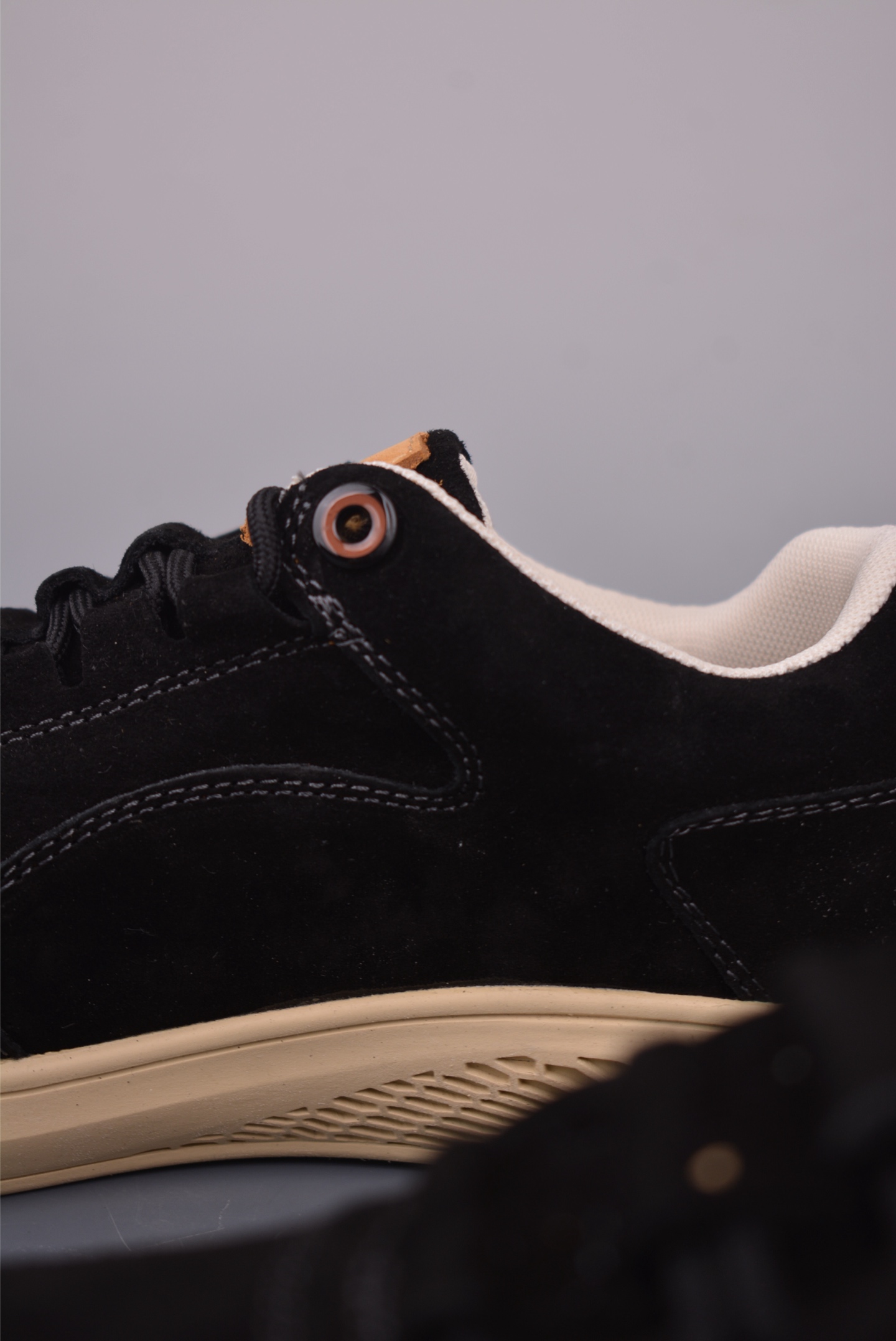 CAT Men's Casual Fashion Low-Top Sneakers, Suede Leather, Comfortable and Stylish 8 i1756945120496 356 0 7