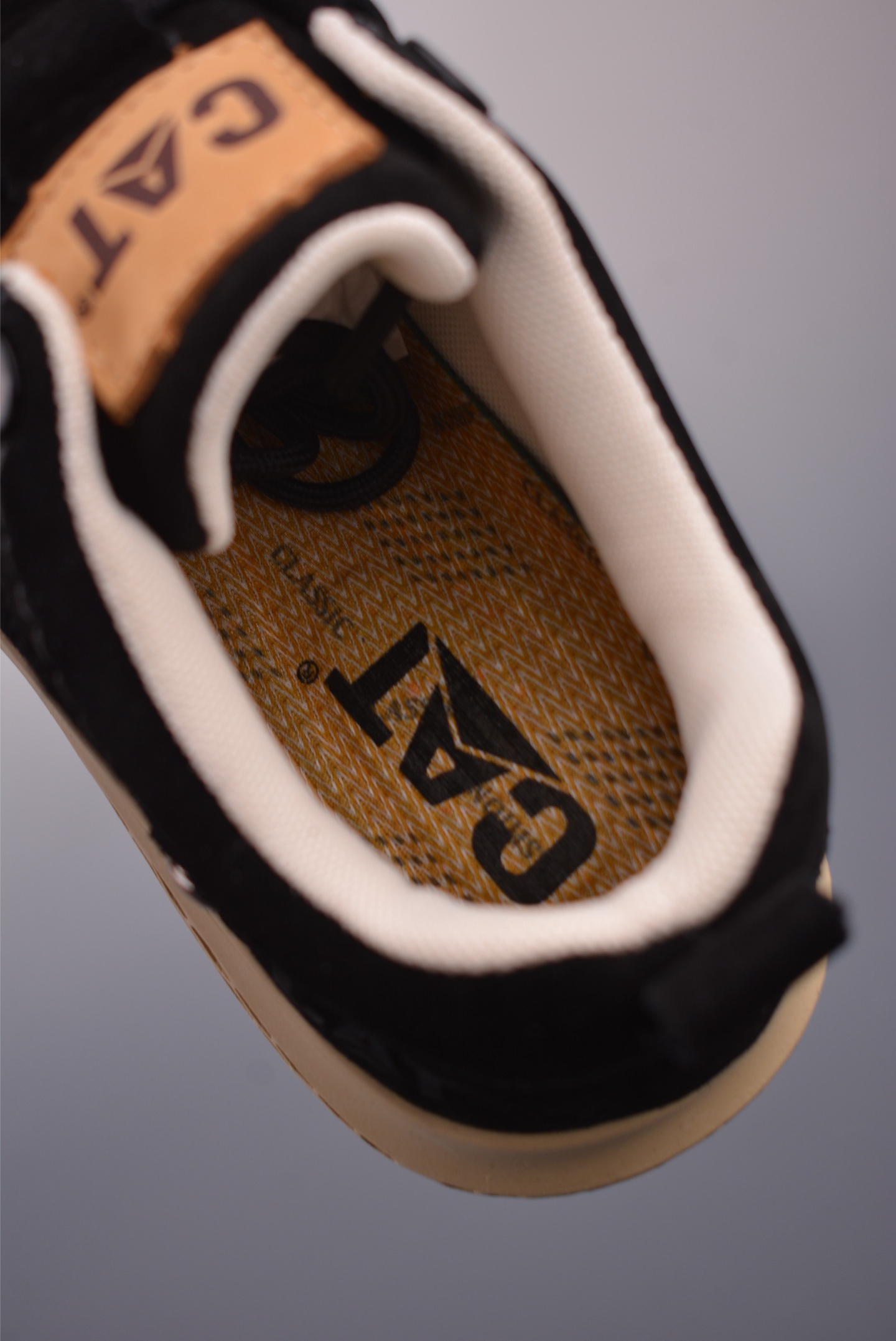 CAT Men's Casual Fashion Low-Top Sneakers, Suede Leather, Comfortable and Stylish 9 i1756945121418 4178 0 8