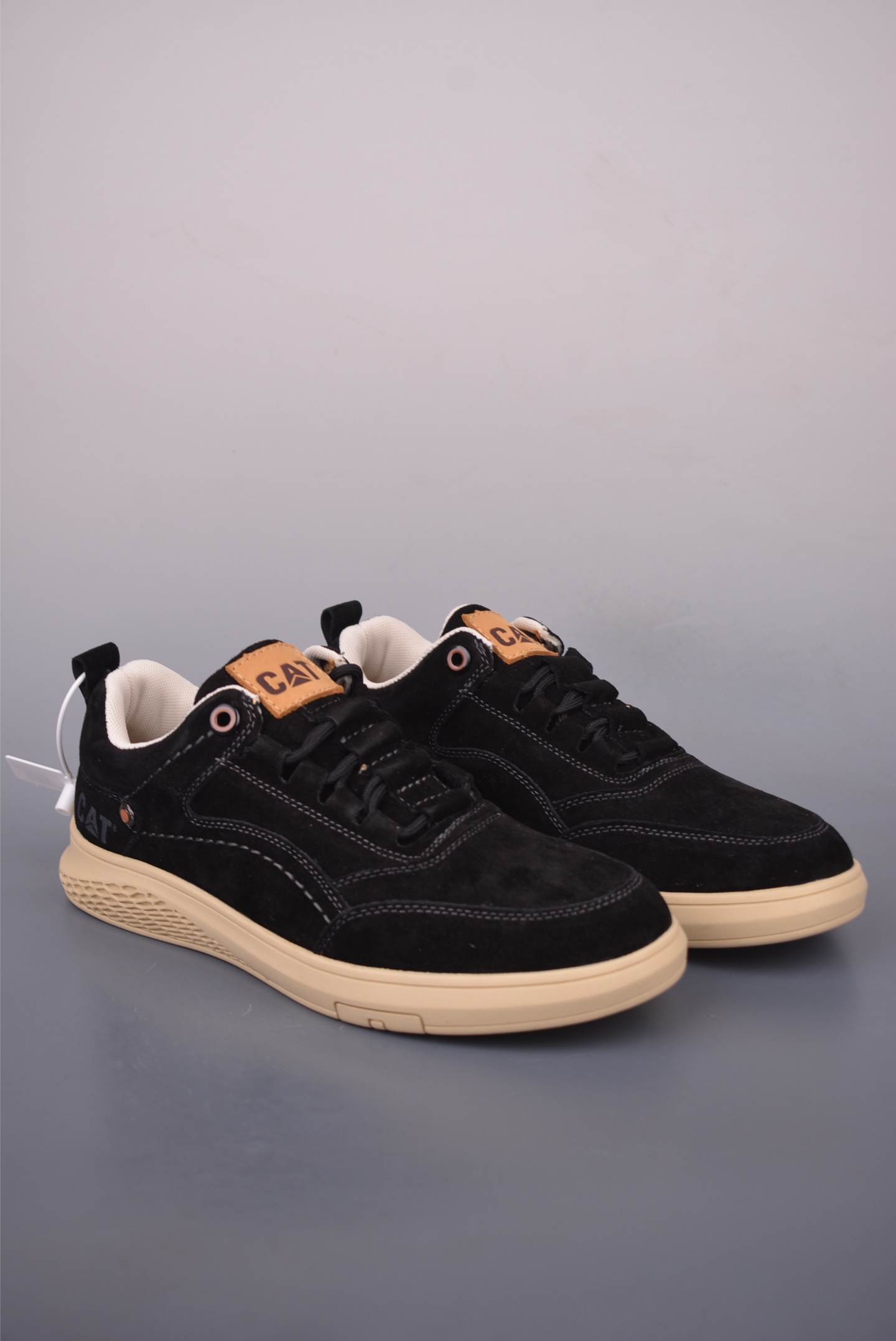 CAT Men's Casual Fashion Low-Top Sneakers, Suede Leather, Comfortable and Stylish 1 i1756945123940 6192 0 0
