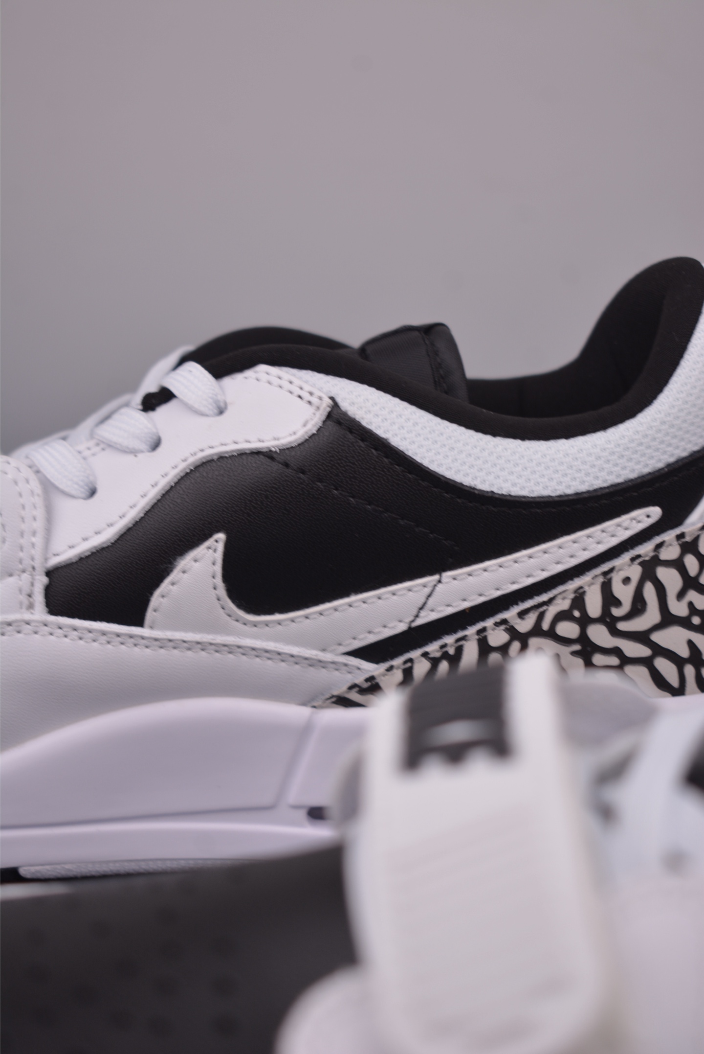 Air Jordan Legacy 312 "Panda" Sneakers Hand-Painted - Official Edition 9 i1756946460908 4781 0 7