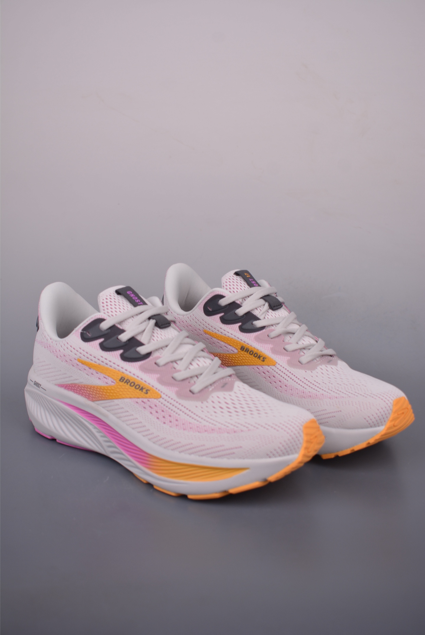 Brooks Ghost 17 Women's Running Shoes - Lightweight, Breathable & Cushioned 1 i1756946576189 6609 0 0