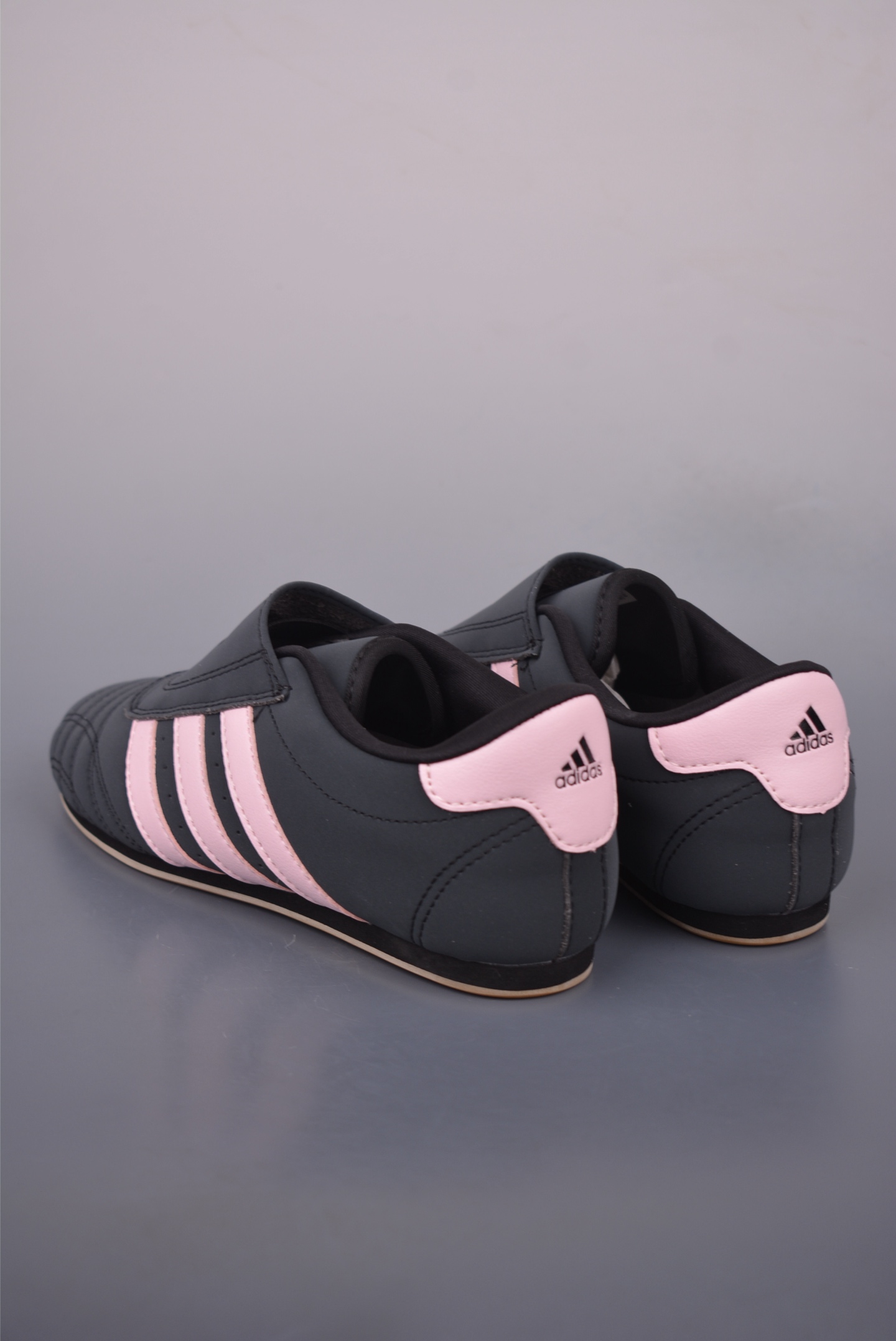 Adidas Originals Taekwondo Low Training Sneakers Retro Slip-On Shoes 2 i1756946657880 9899 0 1