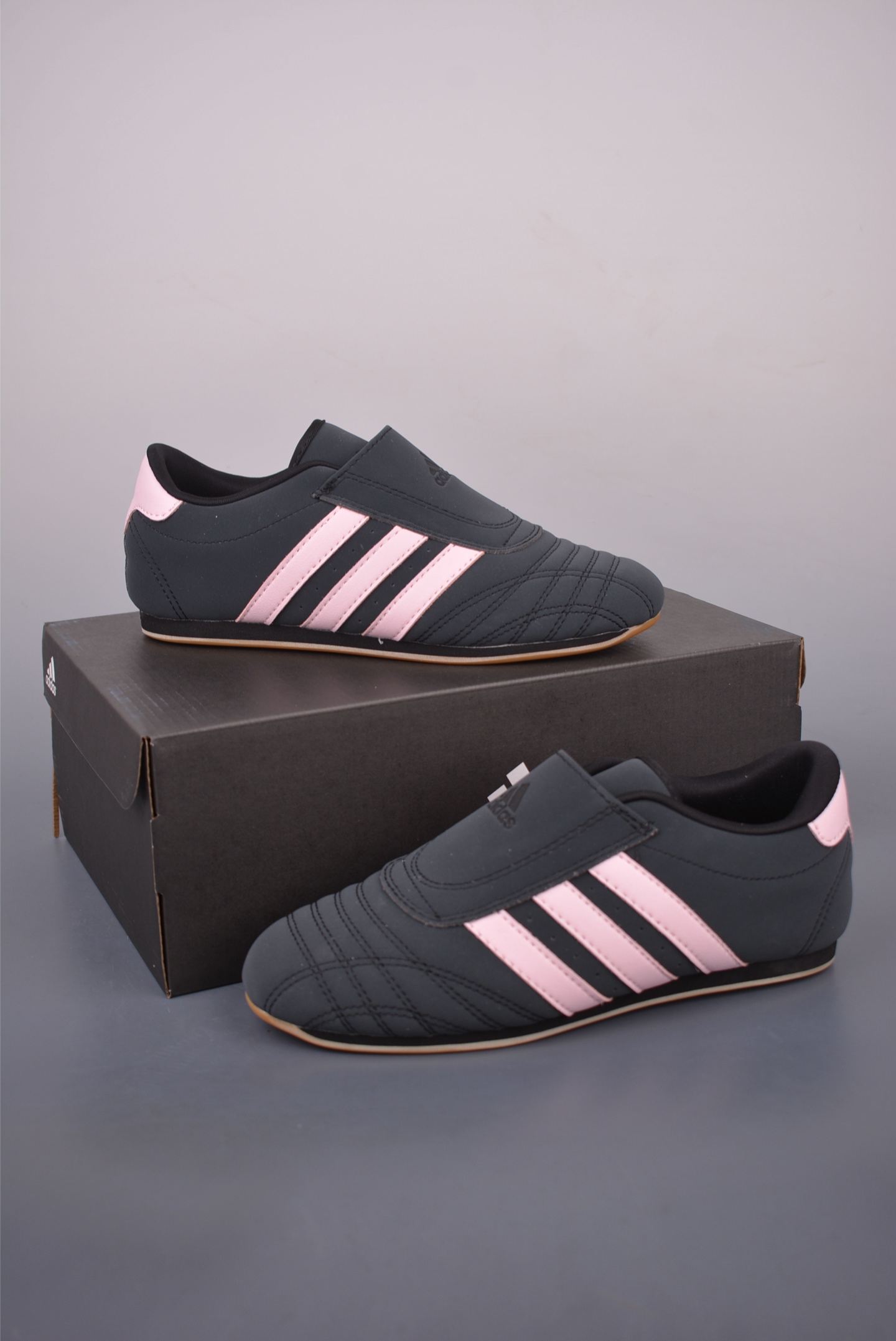 Adidas Originals Taekwondo Low Training Sneakers Retro Slip-On Shoes 5 i1756946657911 9998 0 4